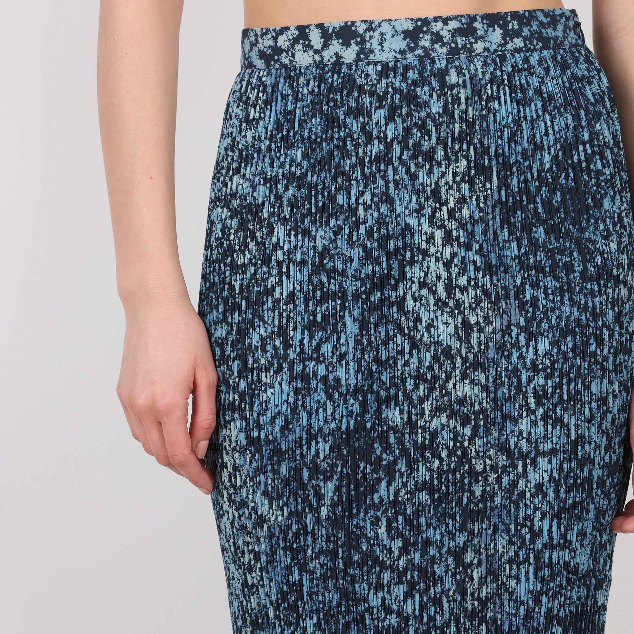 Skirt, UK Size 8