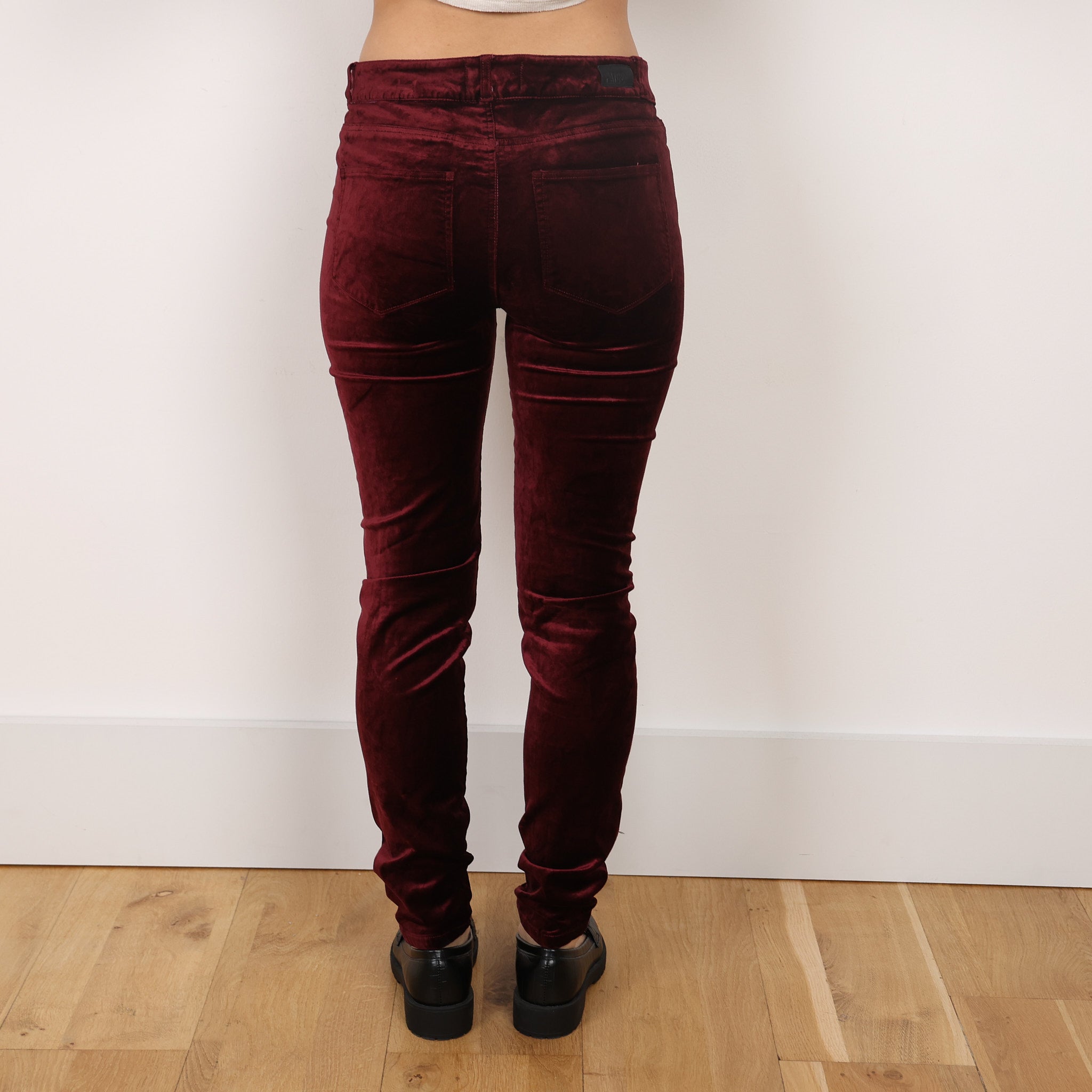 Trousers, Waist 27