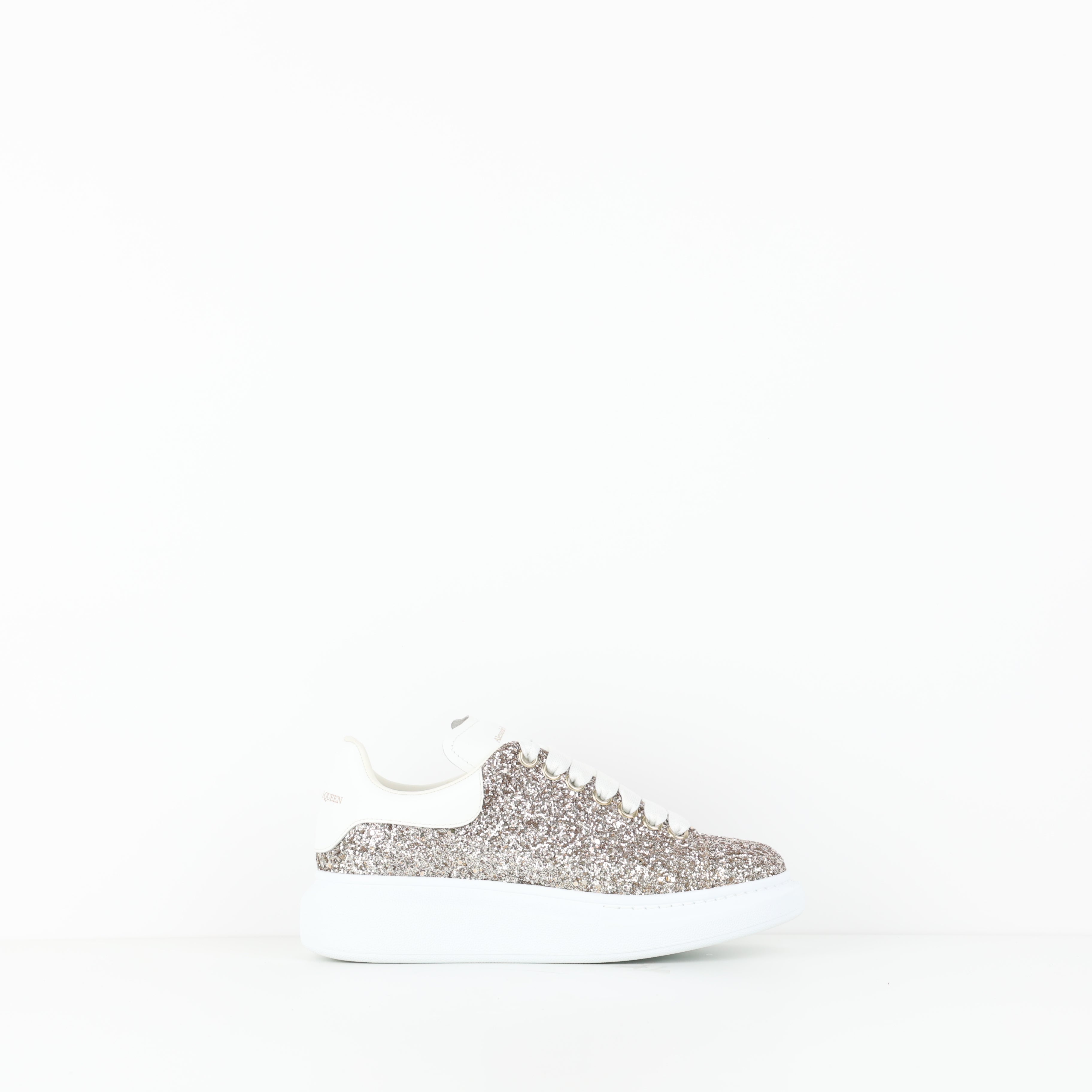 Trainers , Shoe Size 37