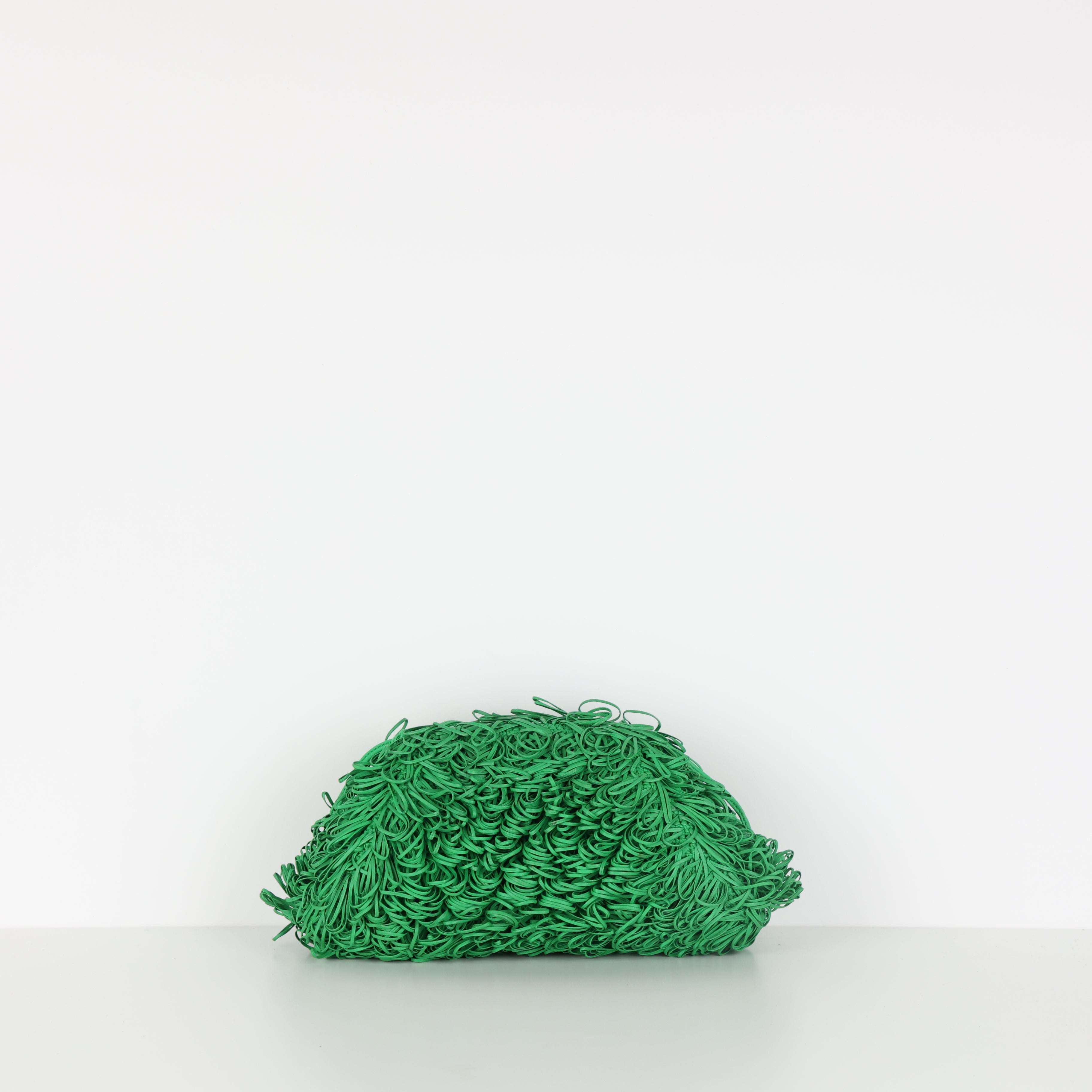 Bottega Veneta, Sponge Clutch
