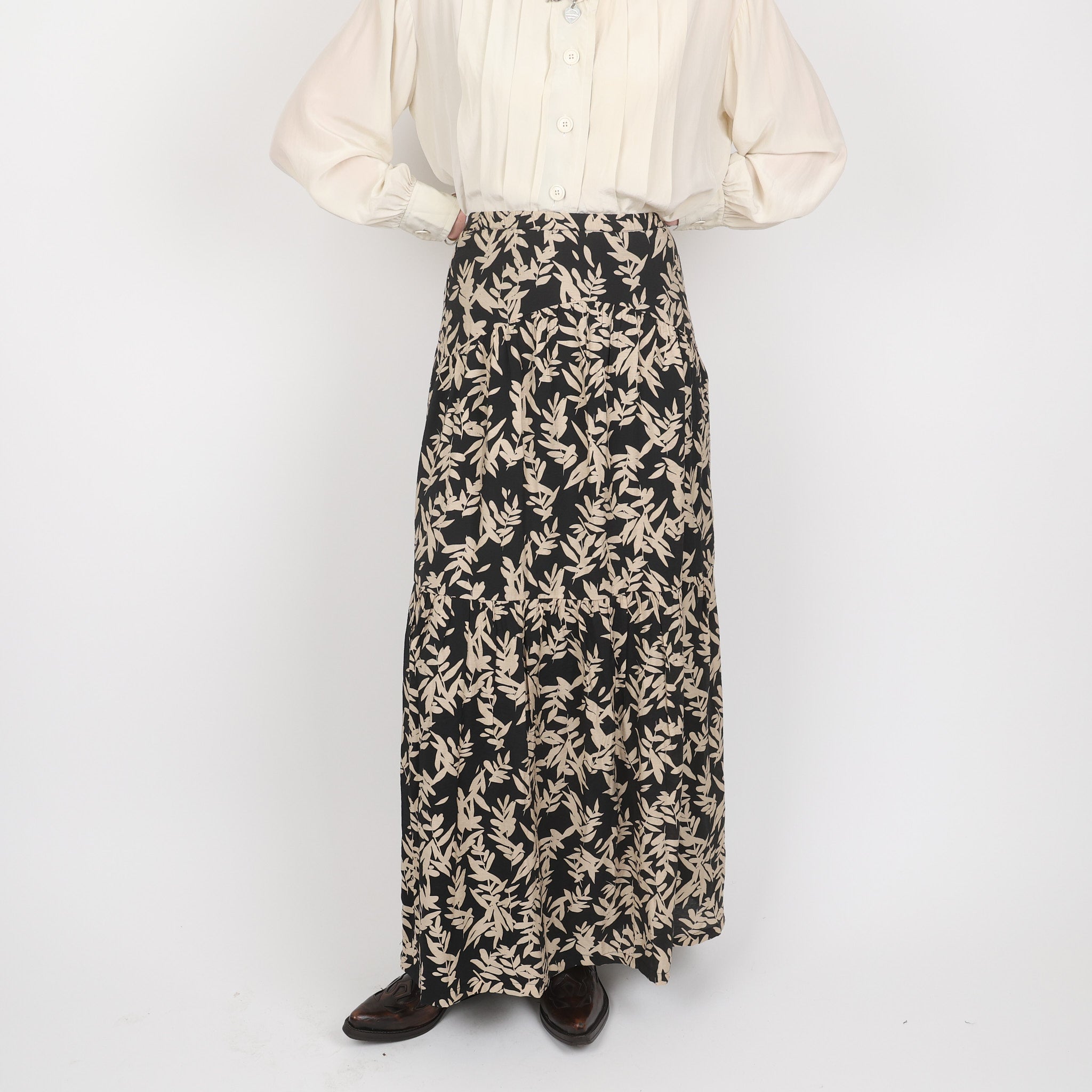 Skirt, UK Size 8