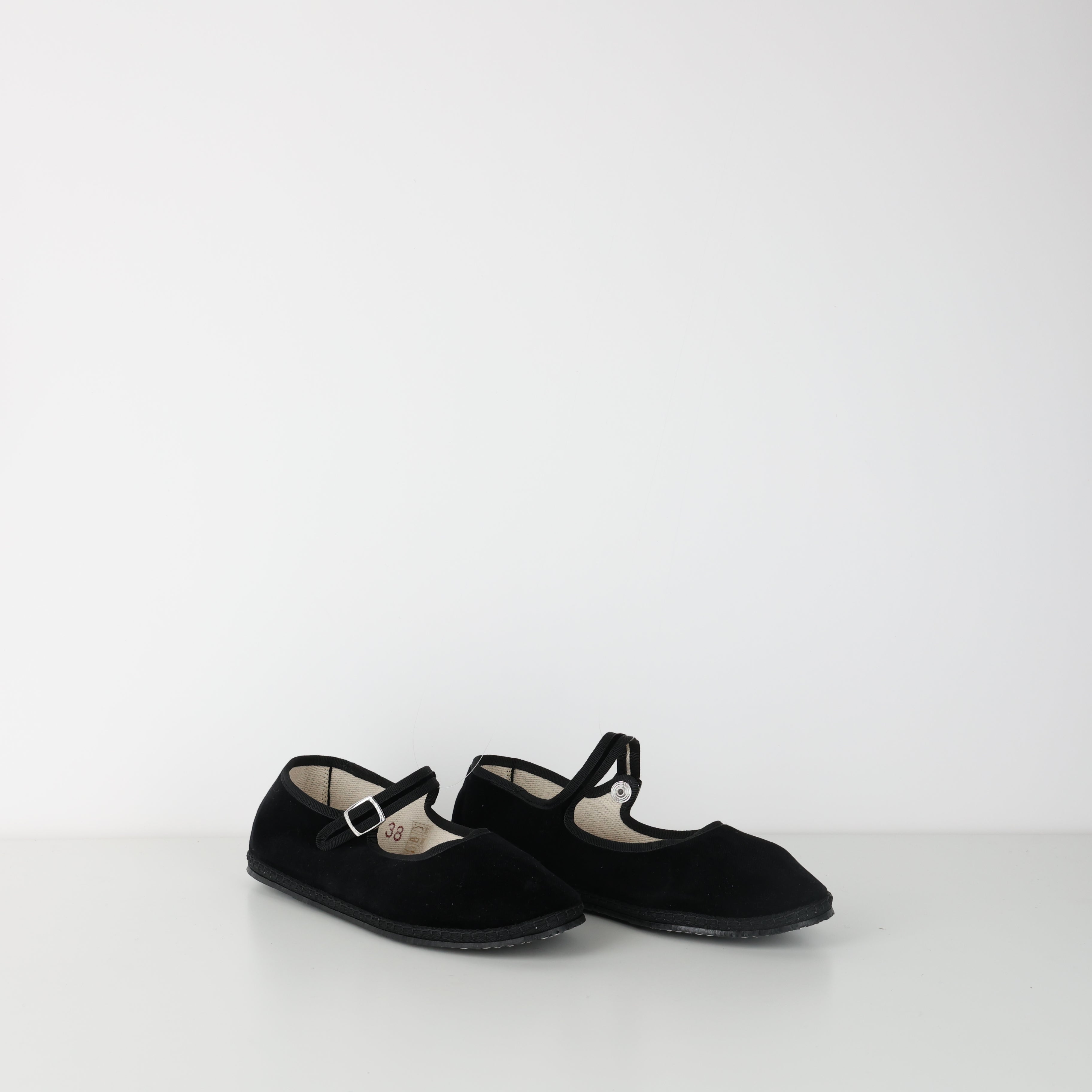 Flats , Shoe Size 38