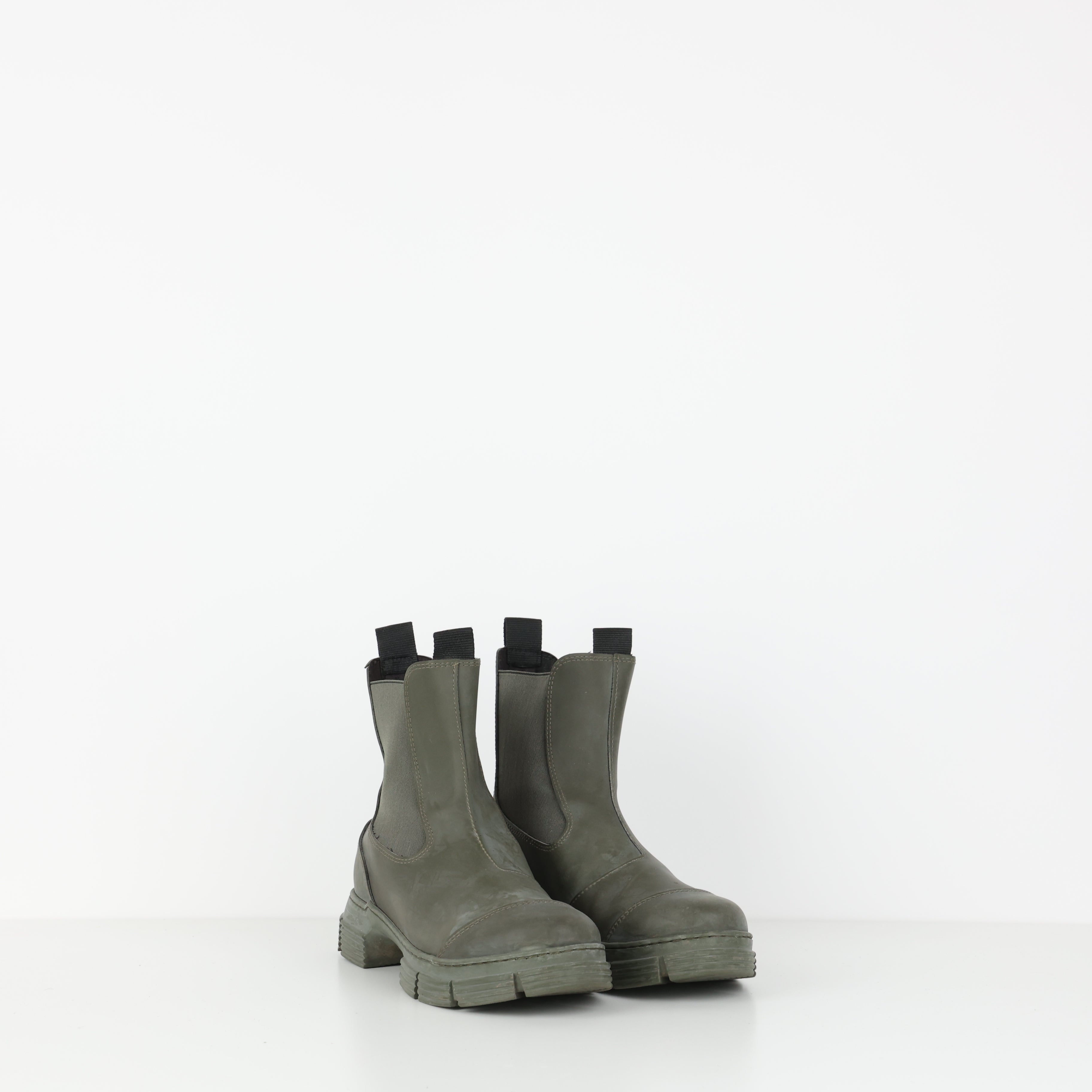 Boots , Shoe Size 40