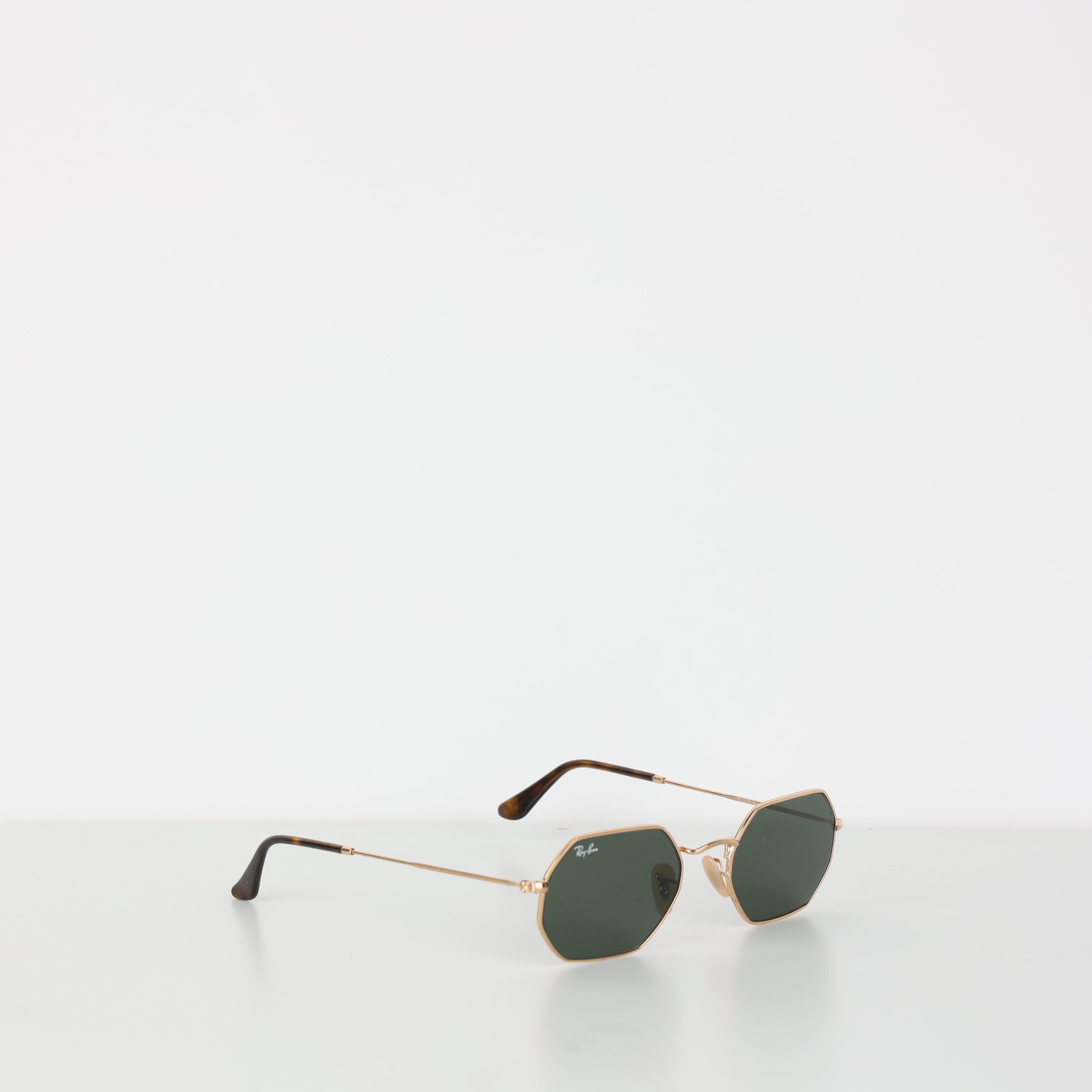 Sunglasses, UK Size One Size