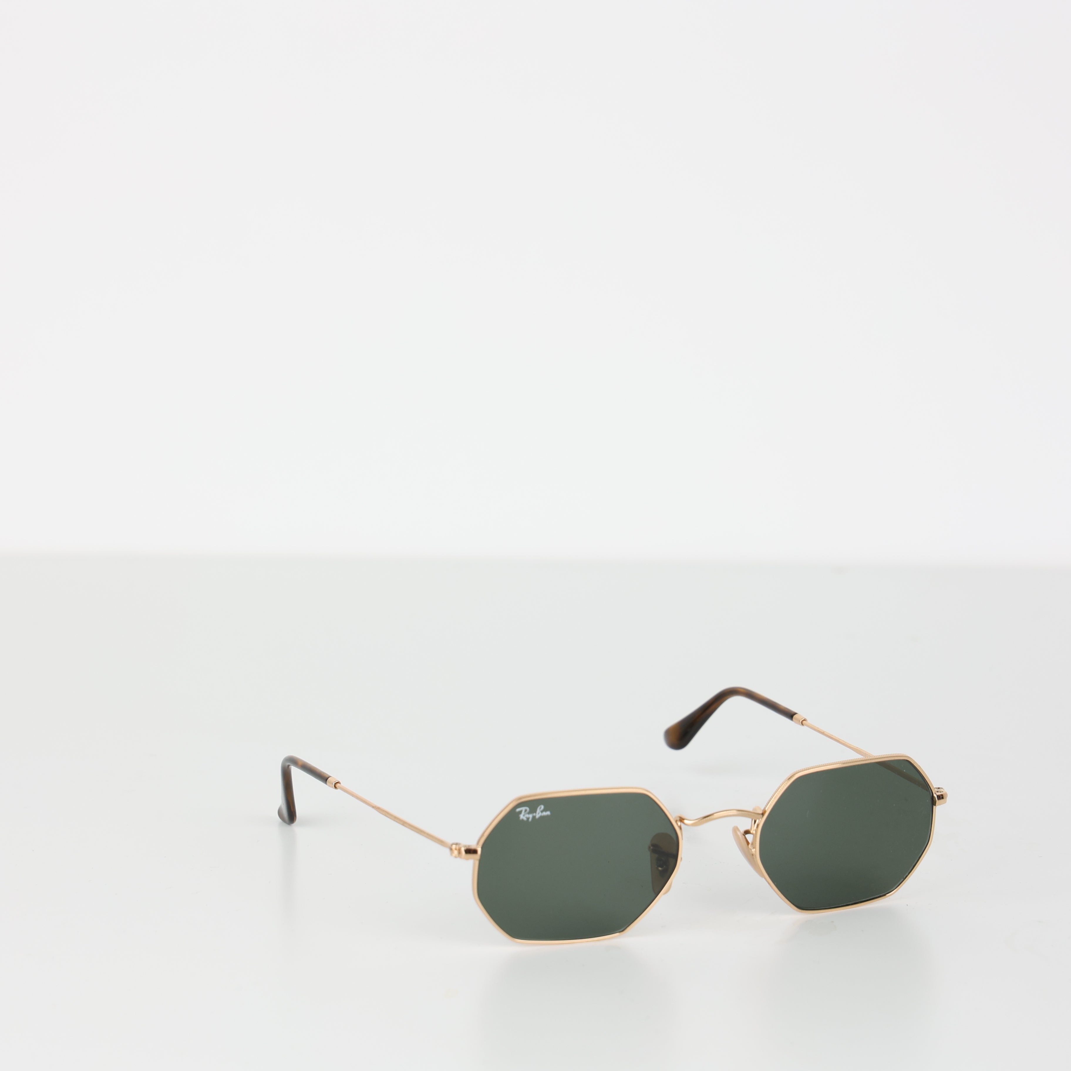 Sunglasses, UK Size One Size