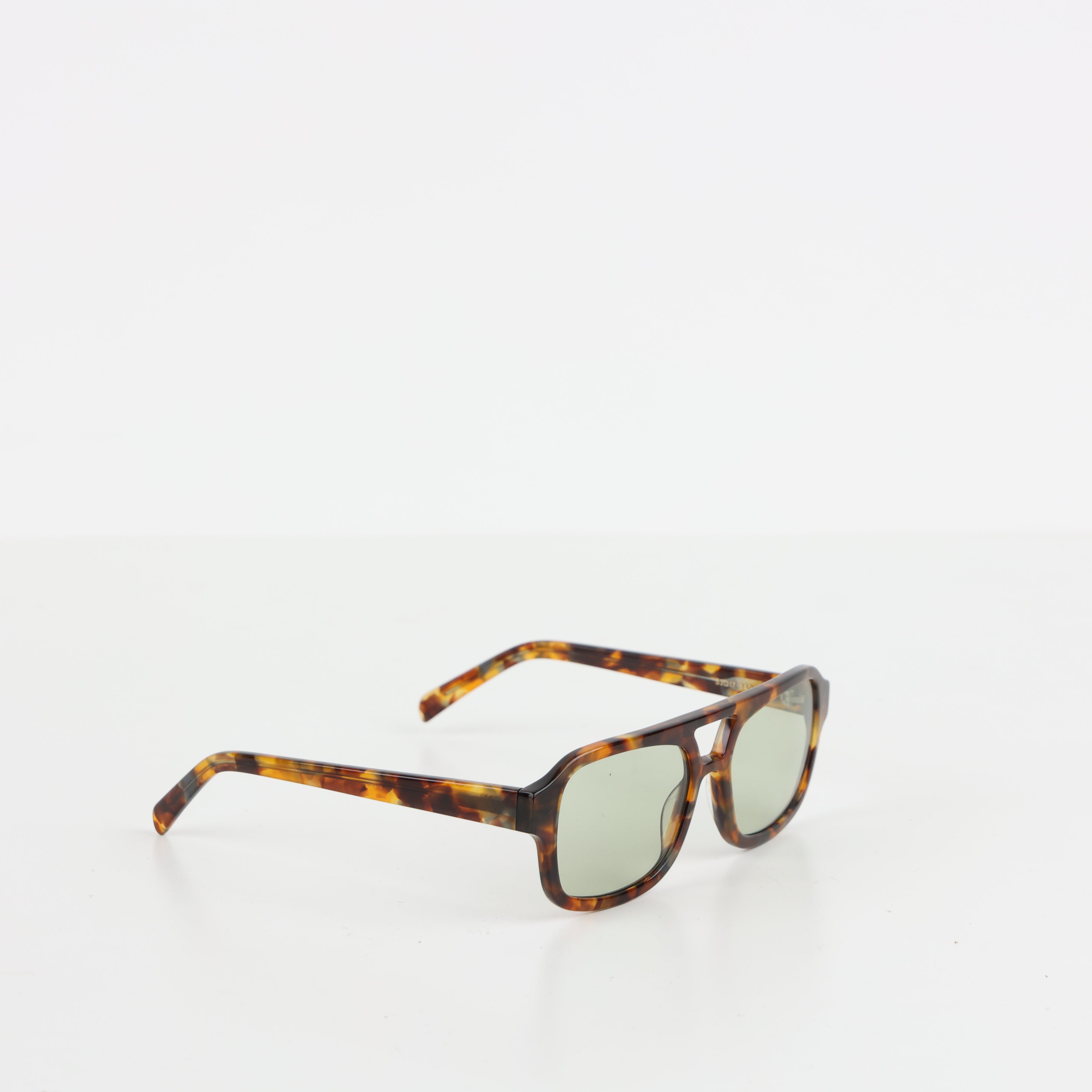 Sunglasses, UK Size One Size