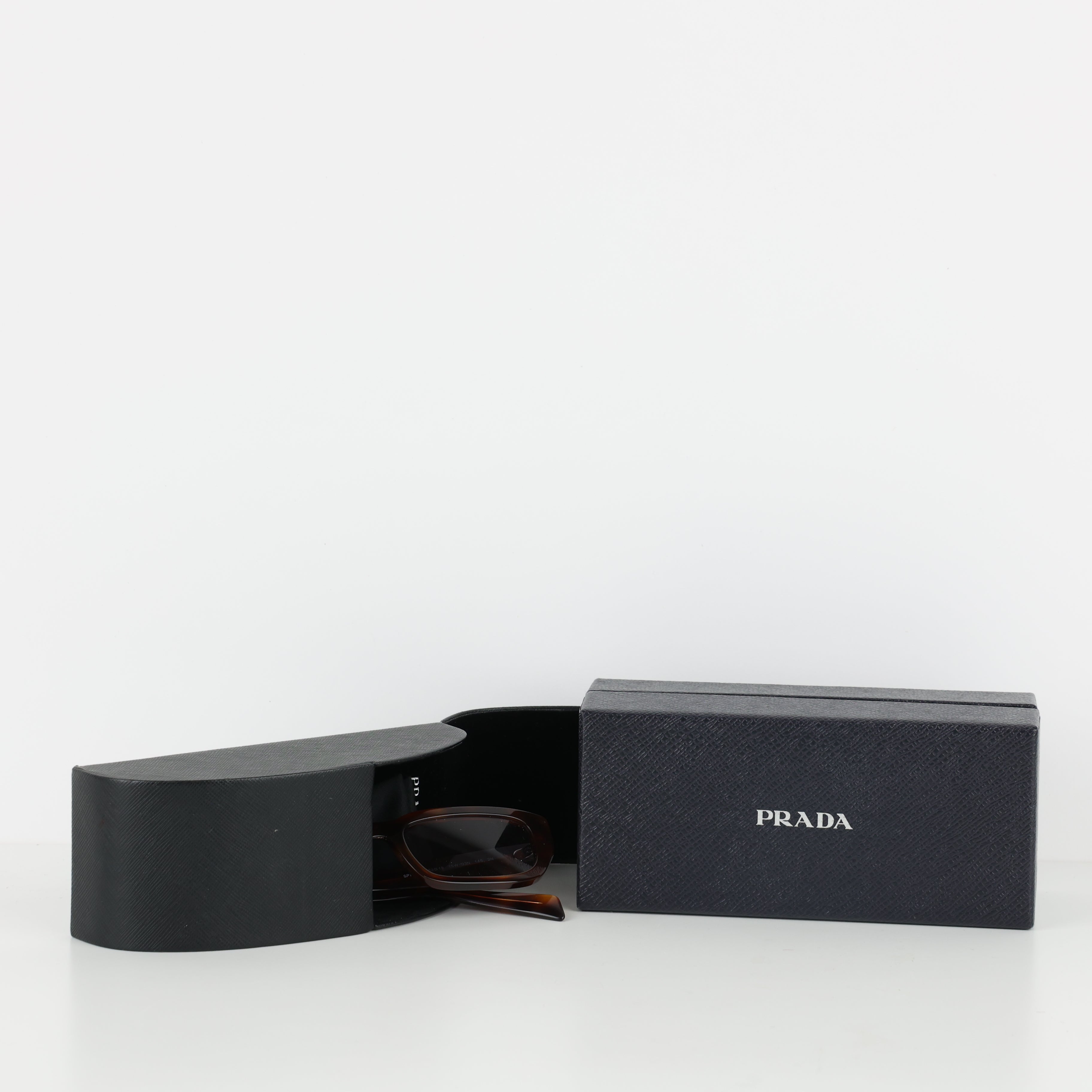 Sunglasses, UK Size One Size