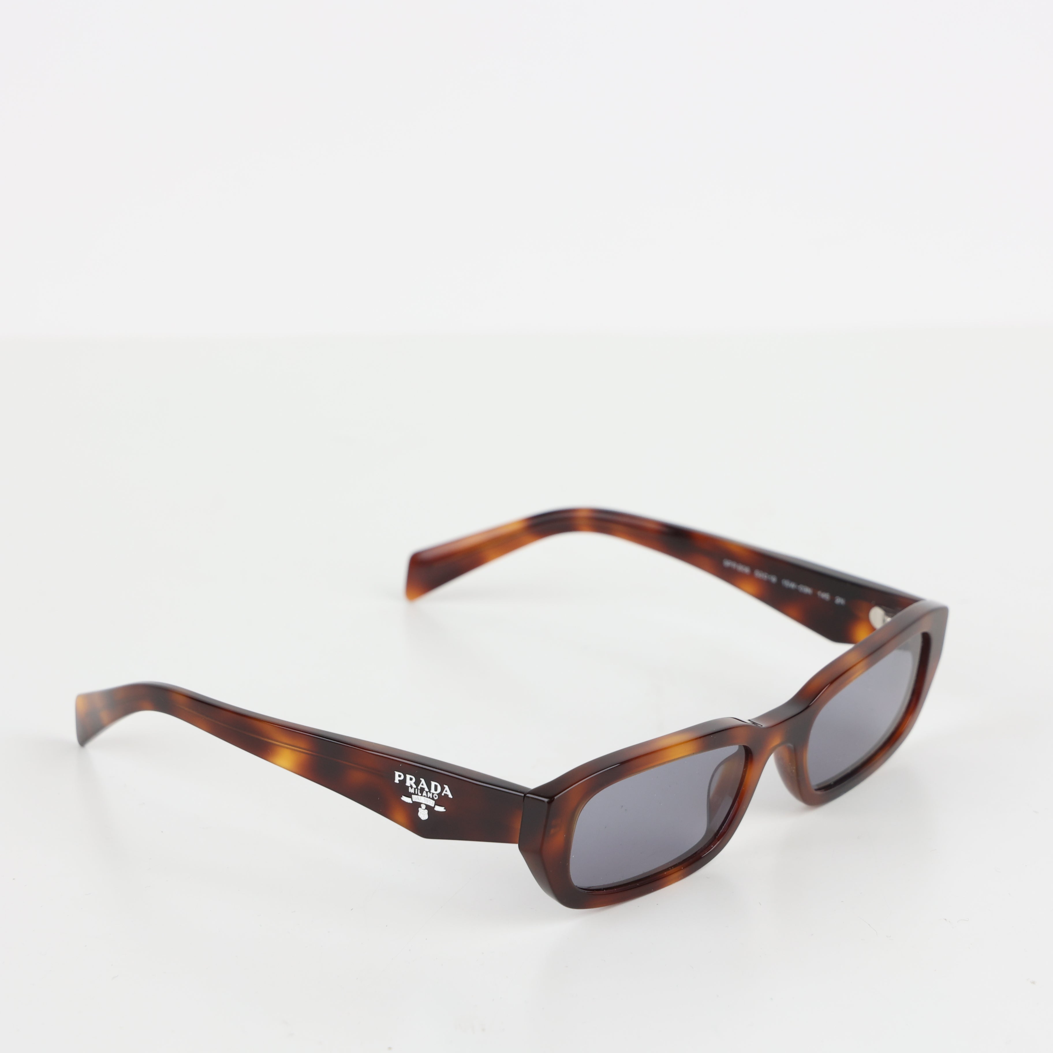 Sunglasses, UK Size One Size