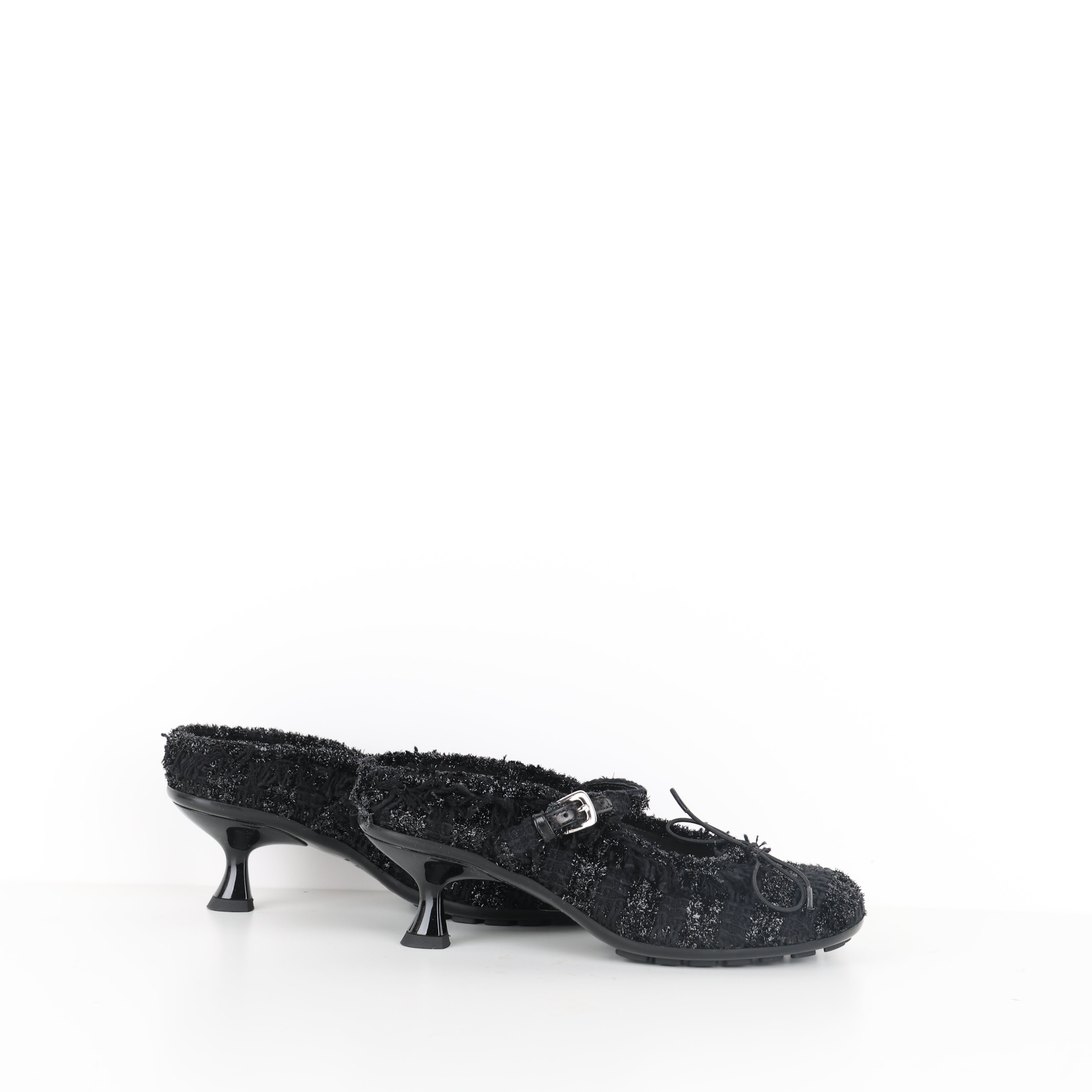 Heels , Shoe Size 37