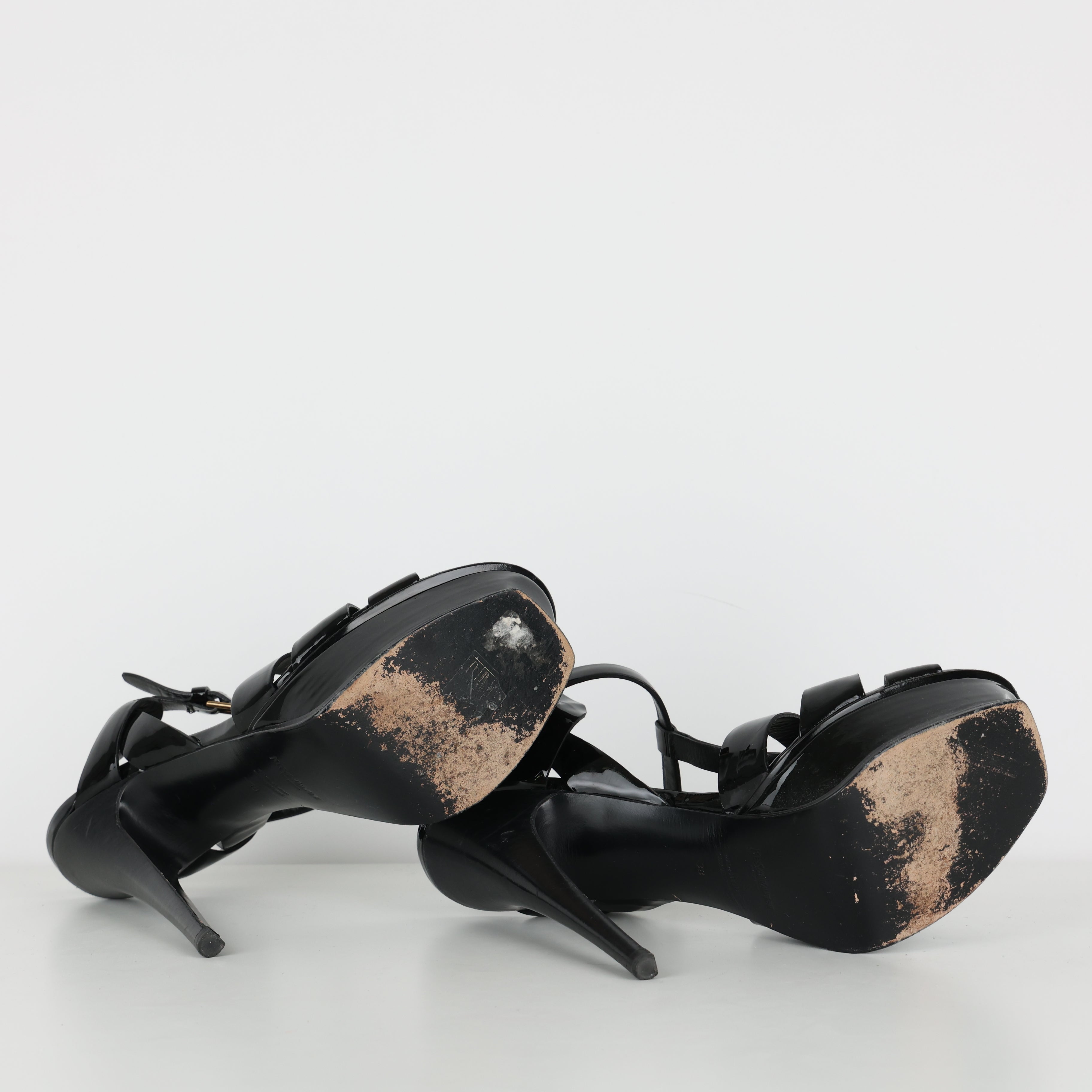 Heels , Shoe Size 38