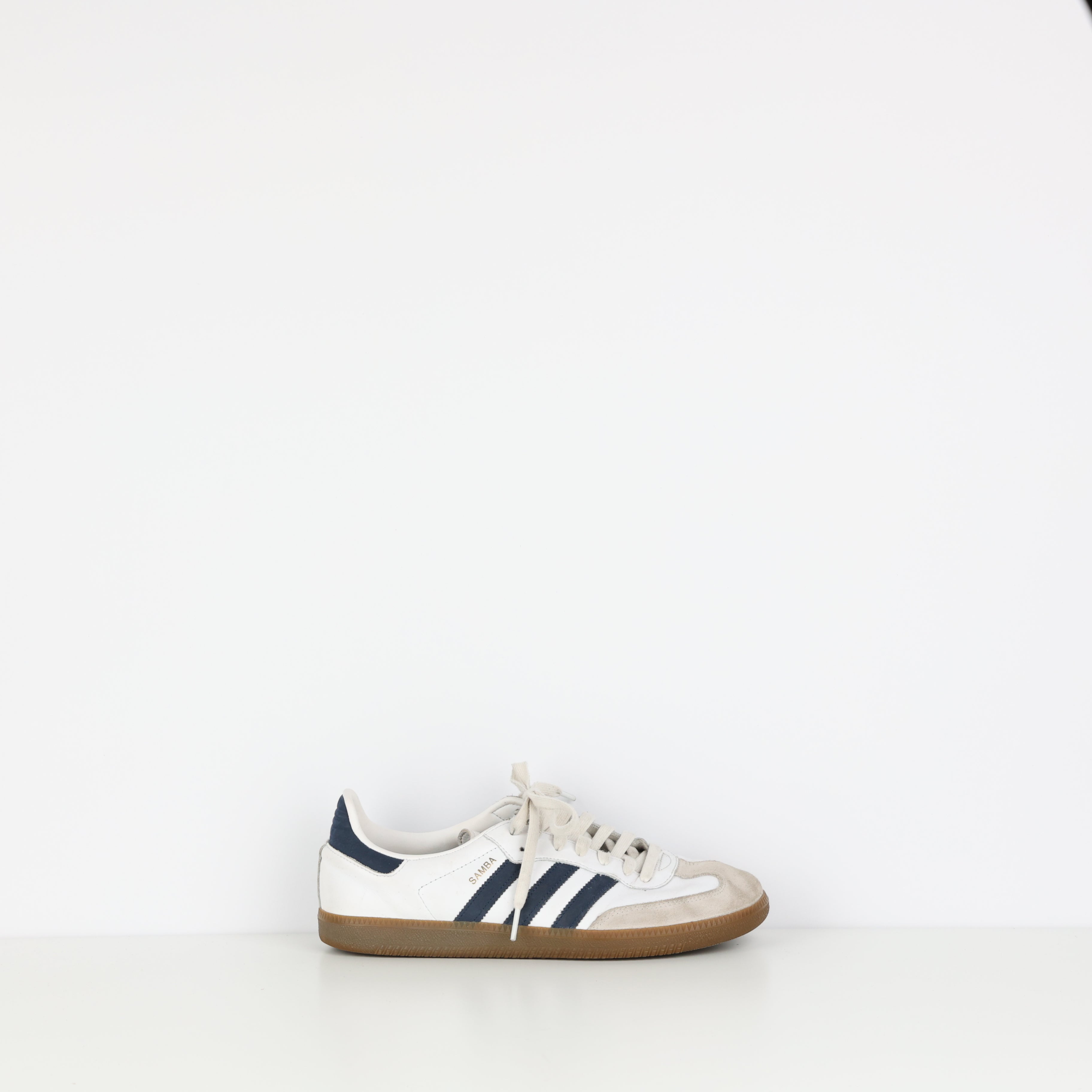 Trainers , Shoe Size 42