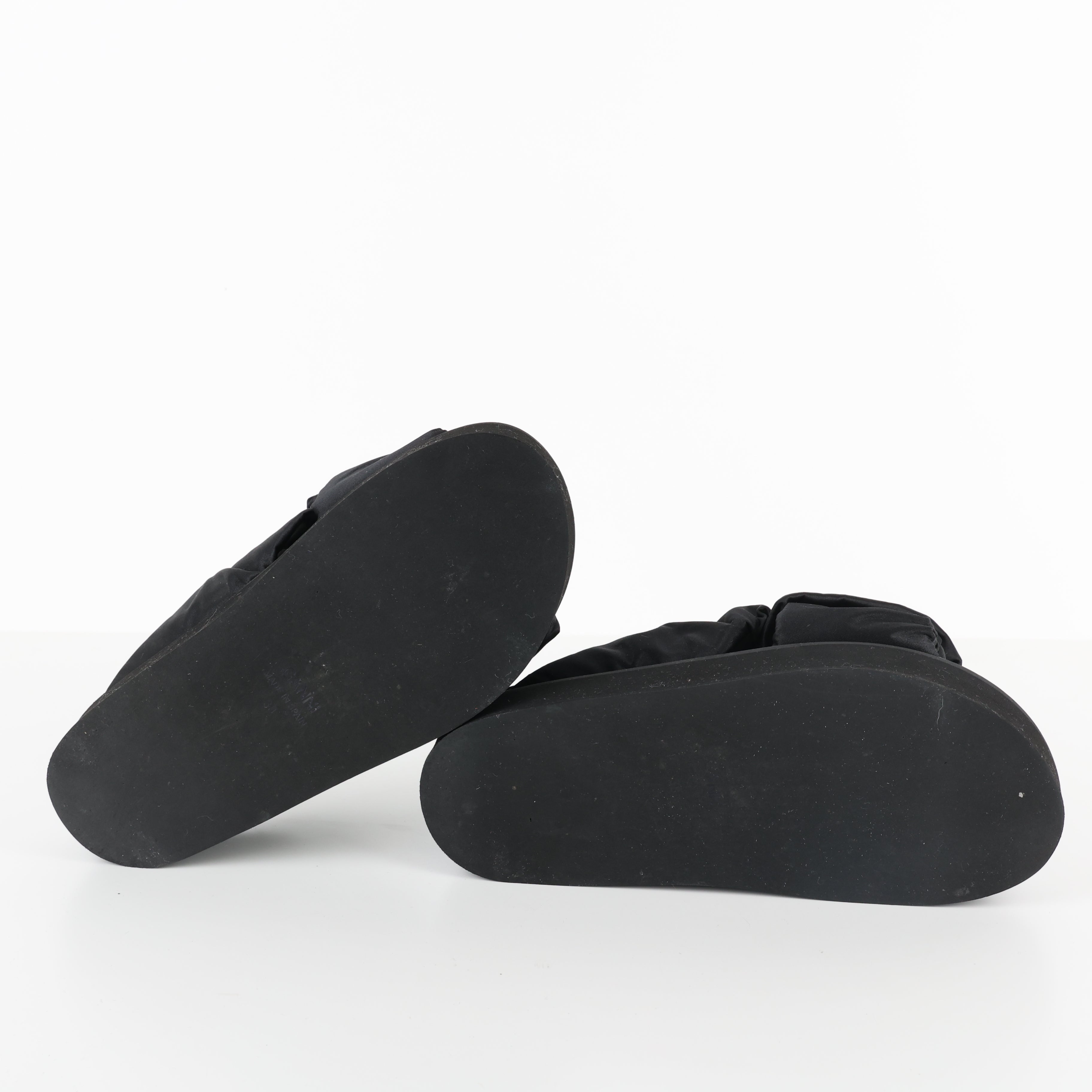 Flats , Shoe Size 38