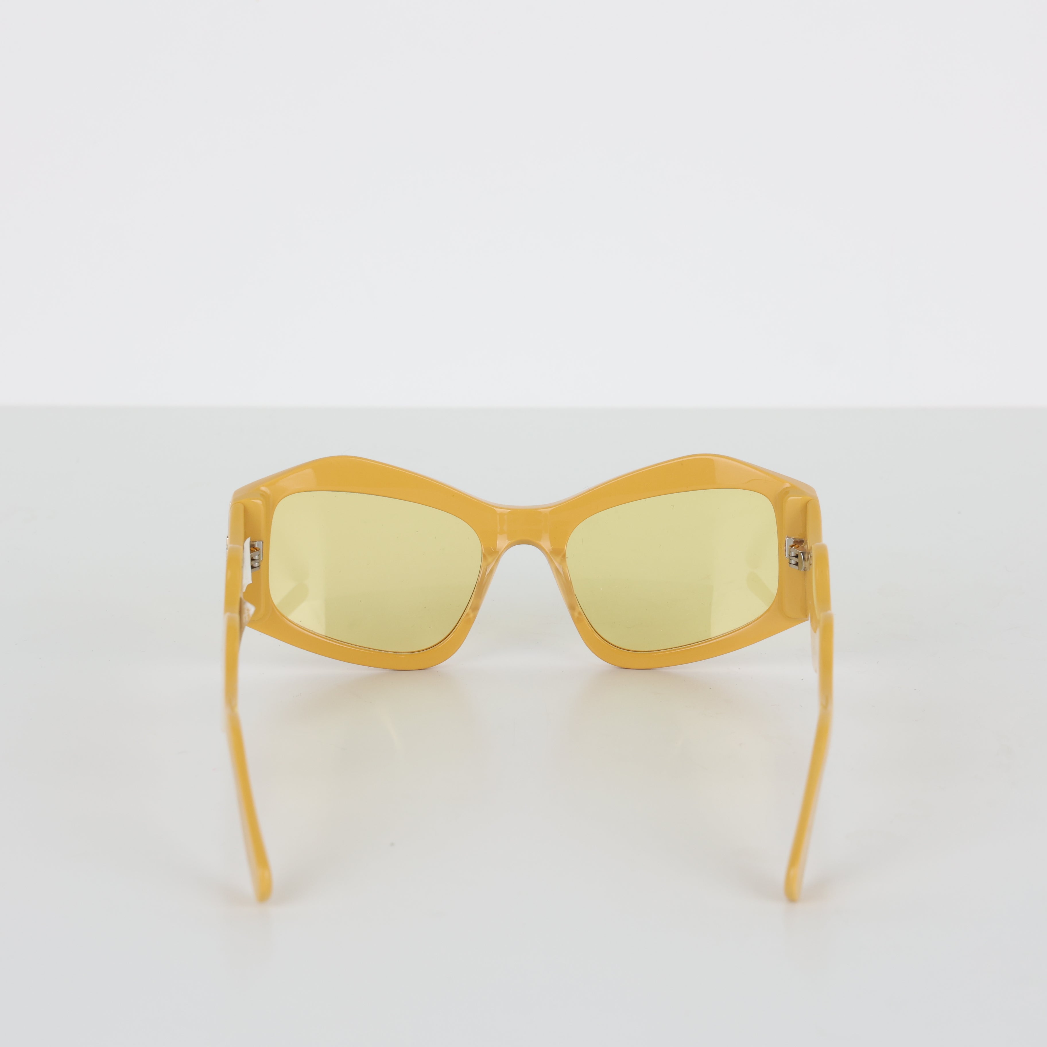 Sunglasses, UK Size One Size