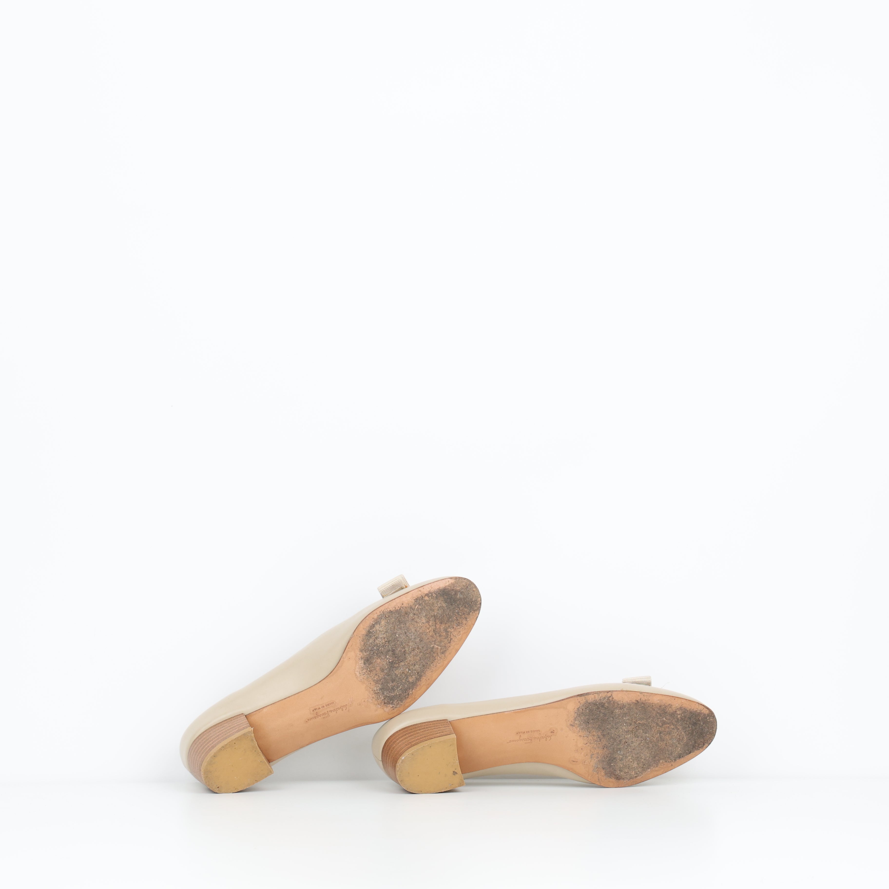 Heels , Shoe Size 38