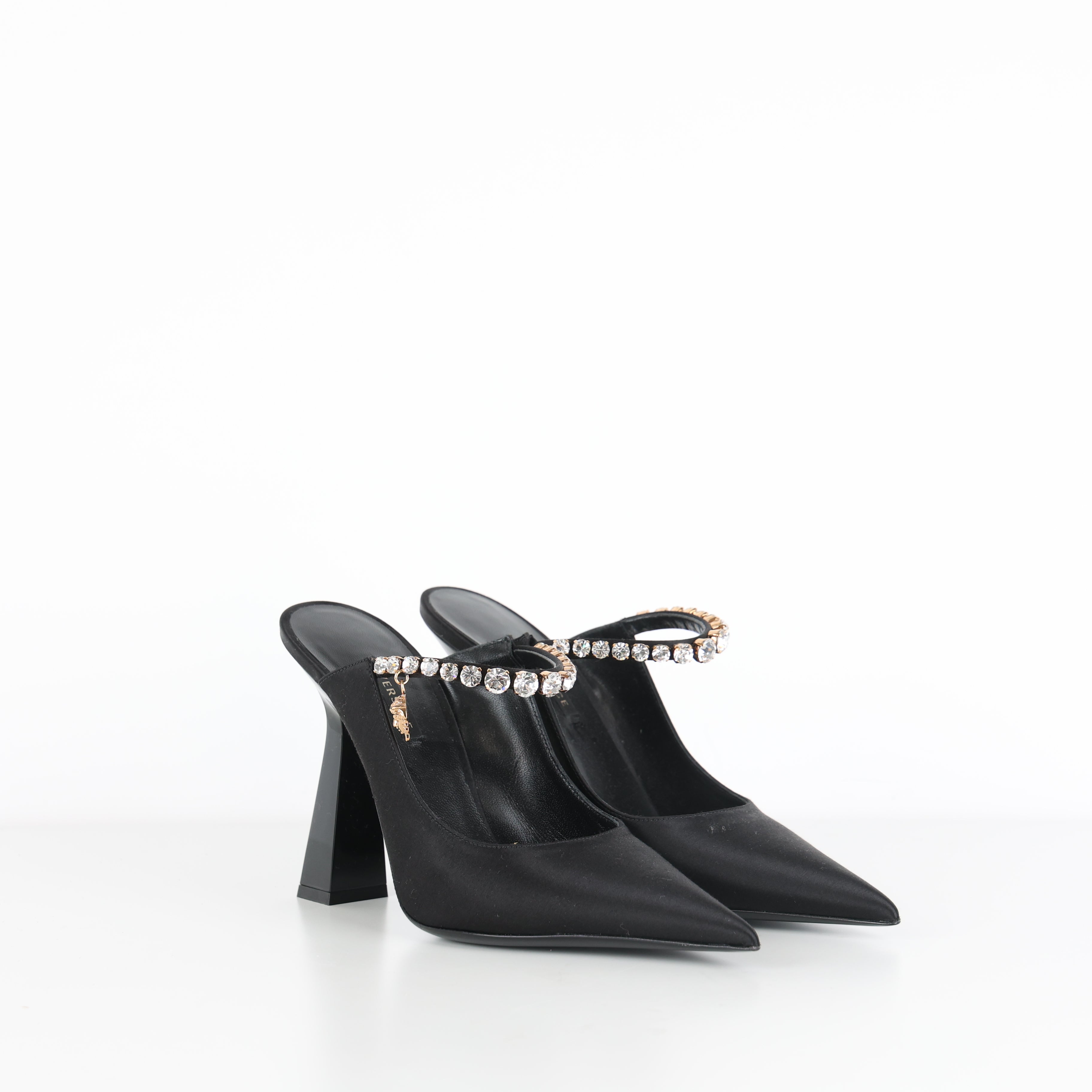Heels , Shoe Size 39