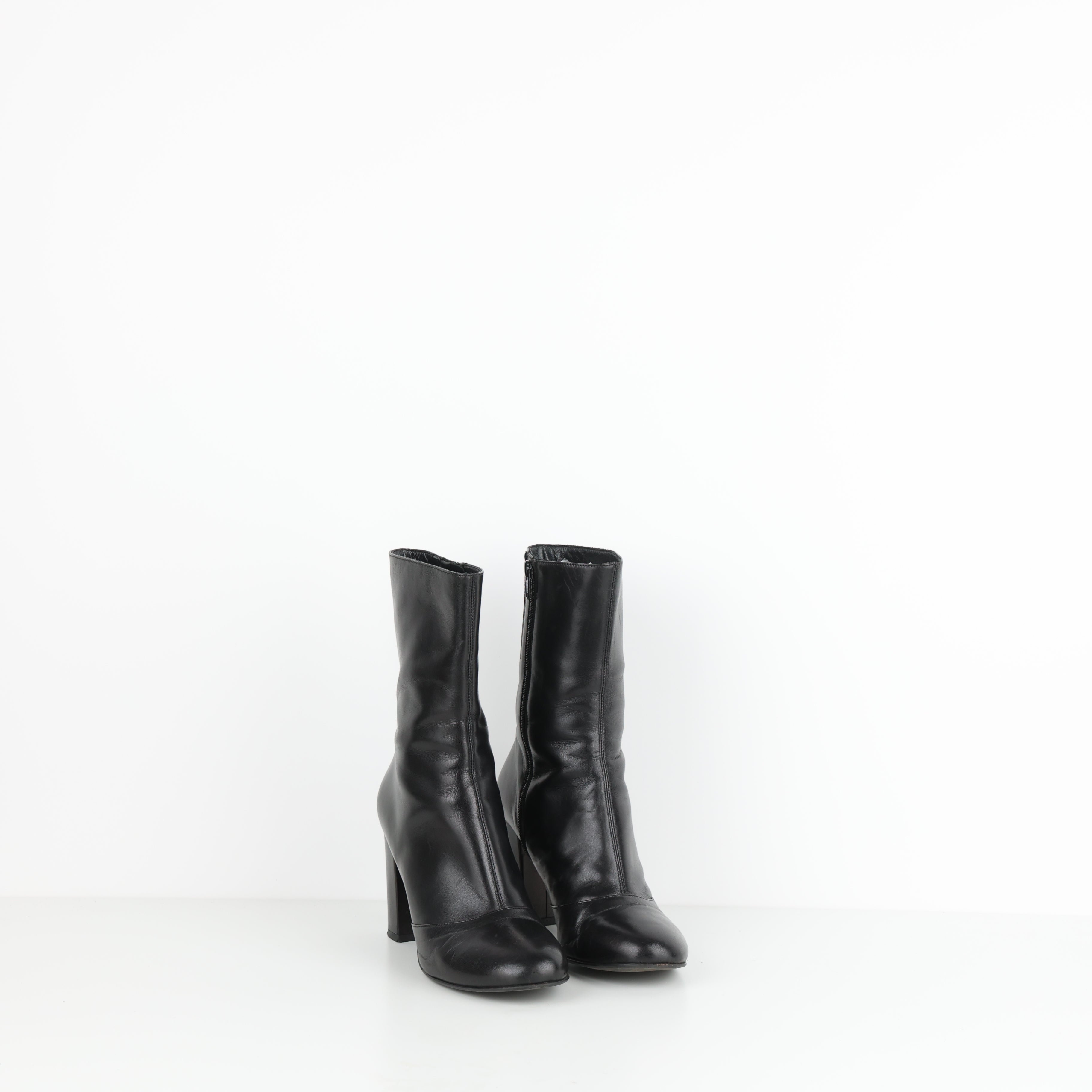 Boots , Shoe Size 39