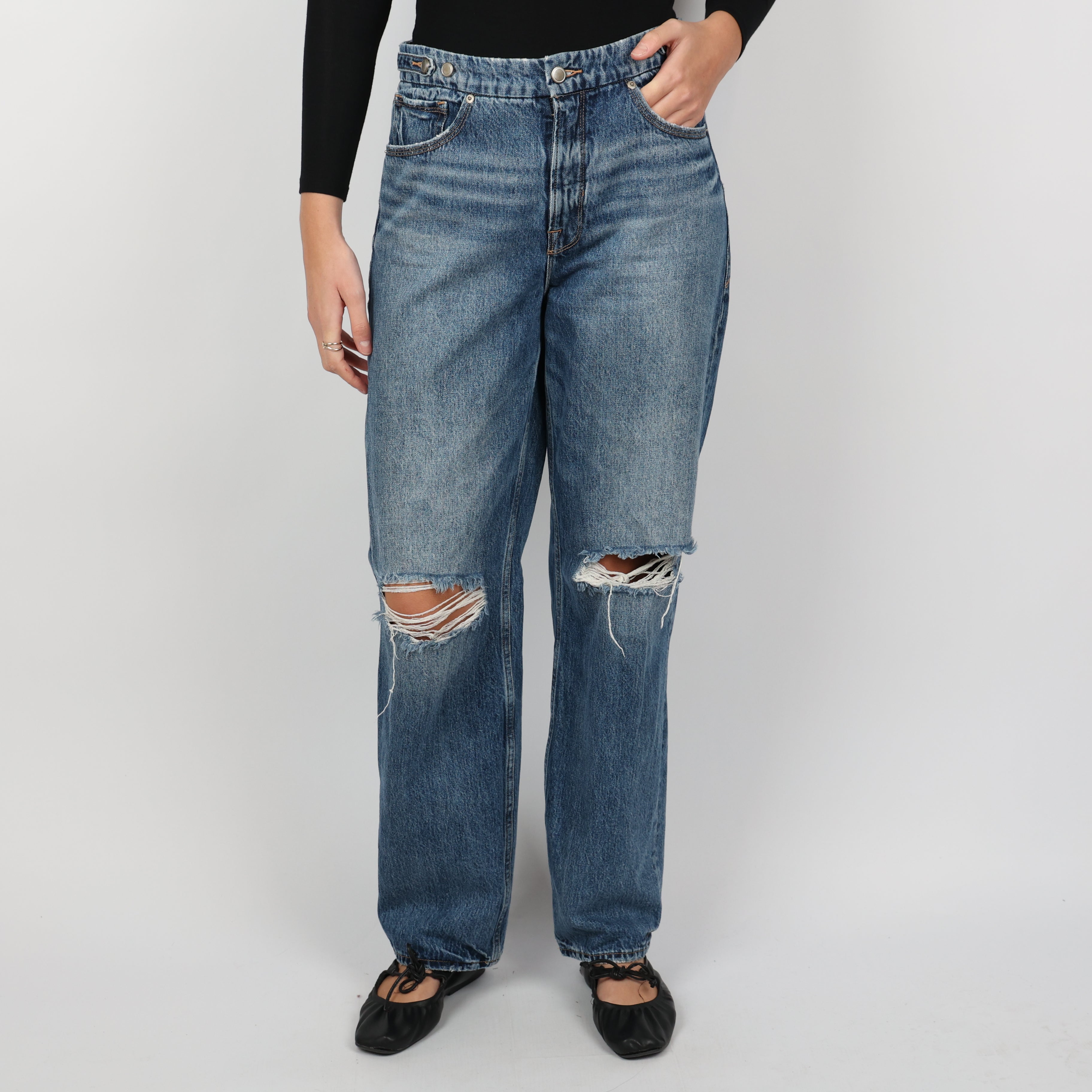 Jeans, Waist 28