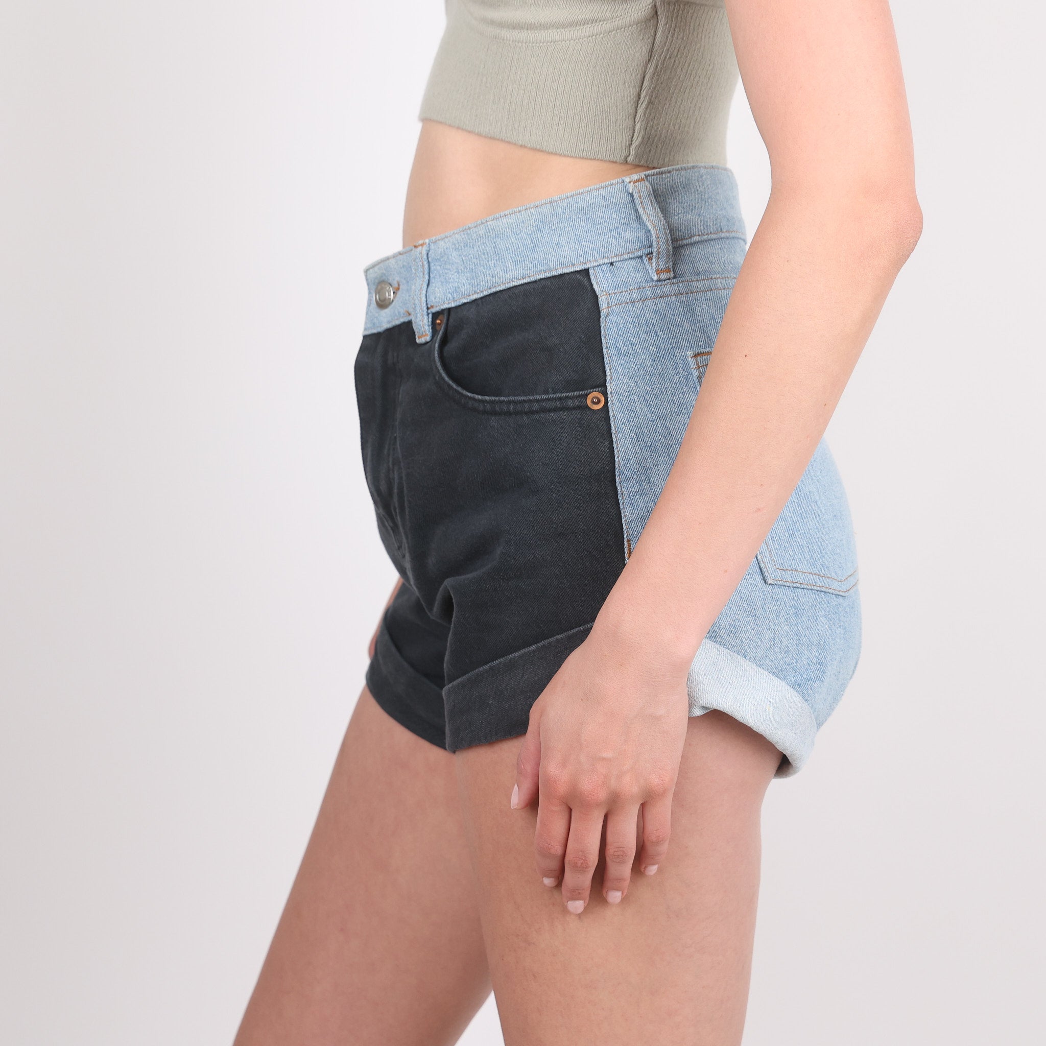 Shorts, Waist 26