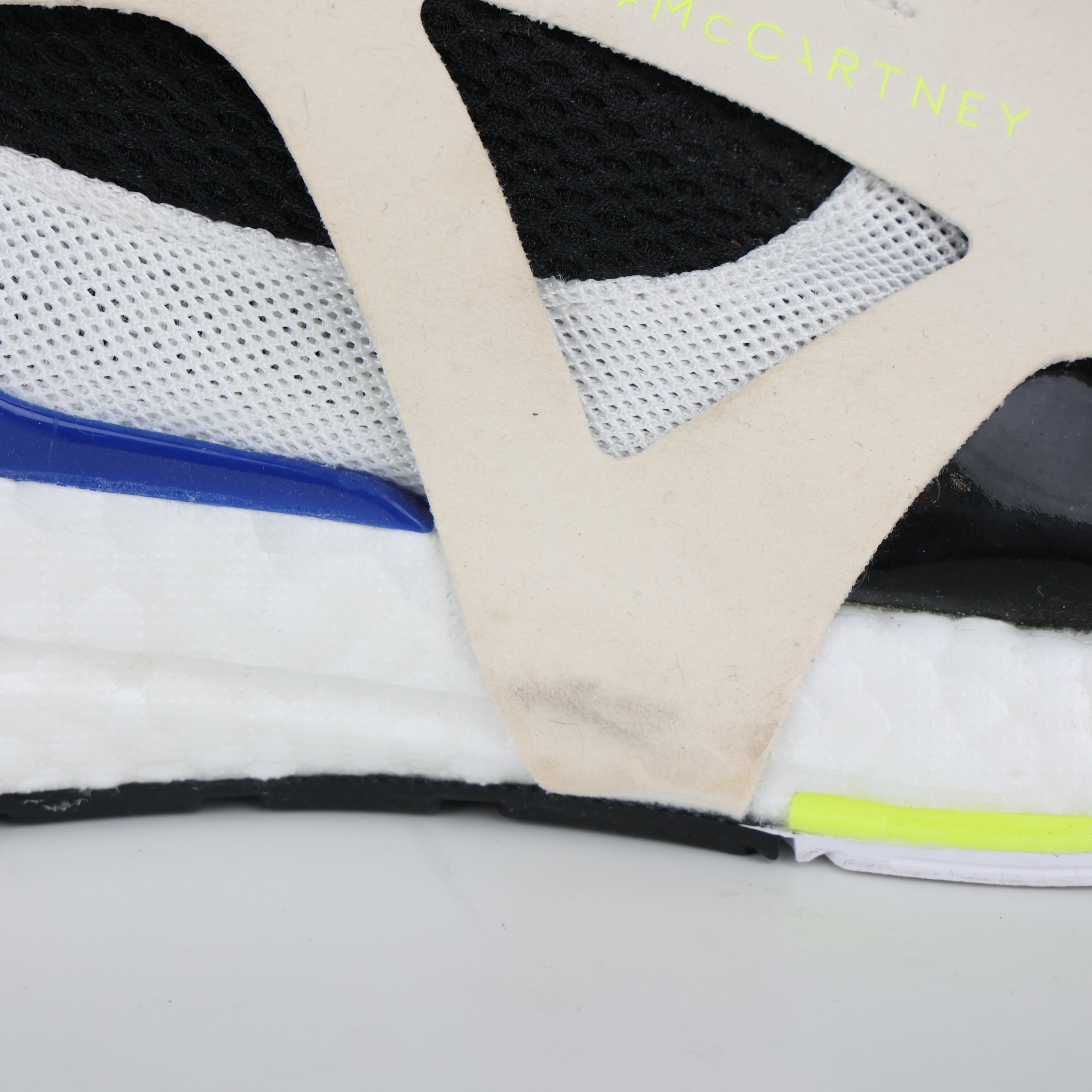 Trainers , Shoe Size 38