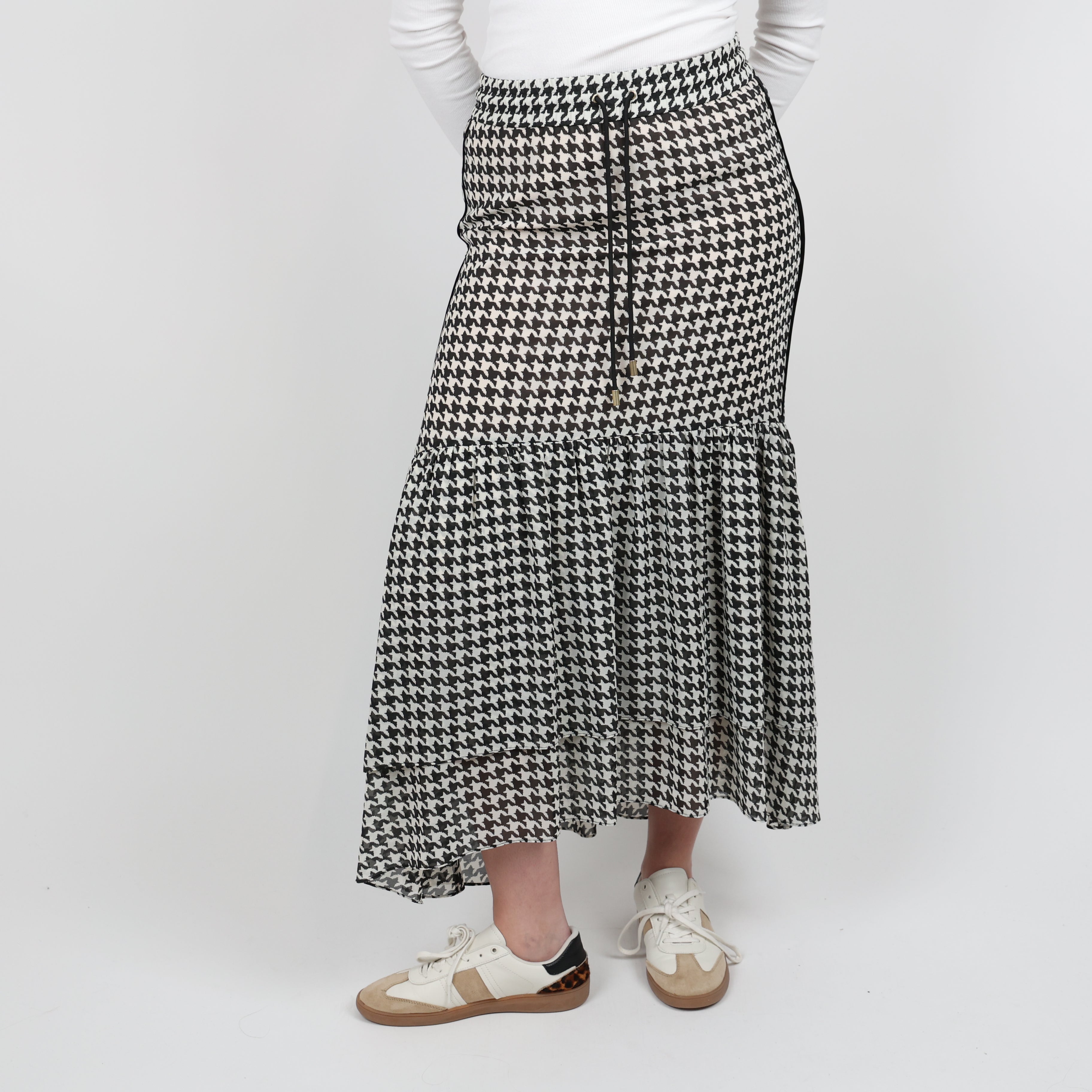 Skirt, UK Size 8