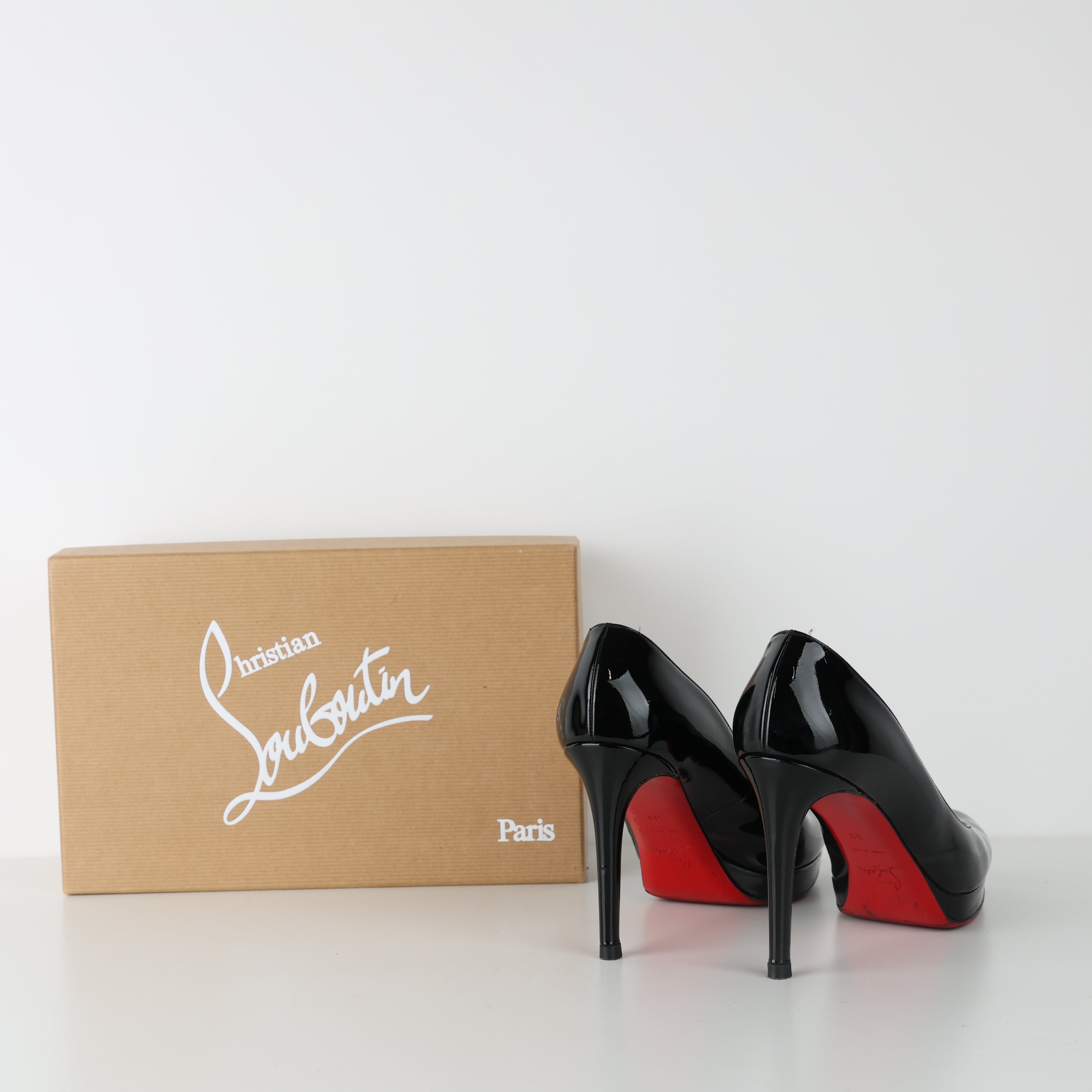 Heels , Shoe Size 39