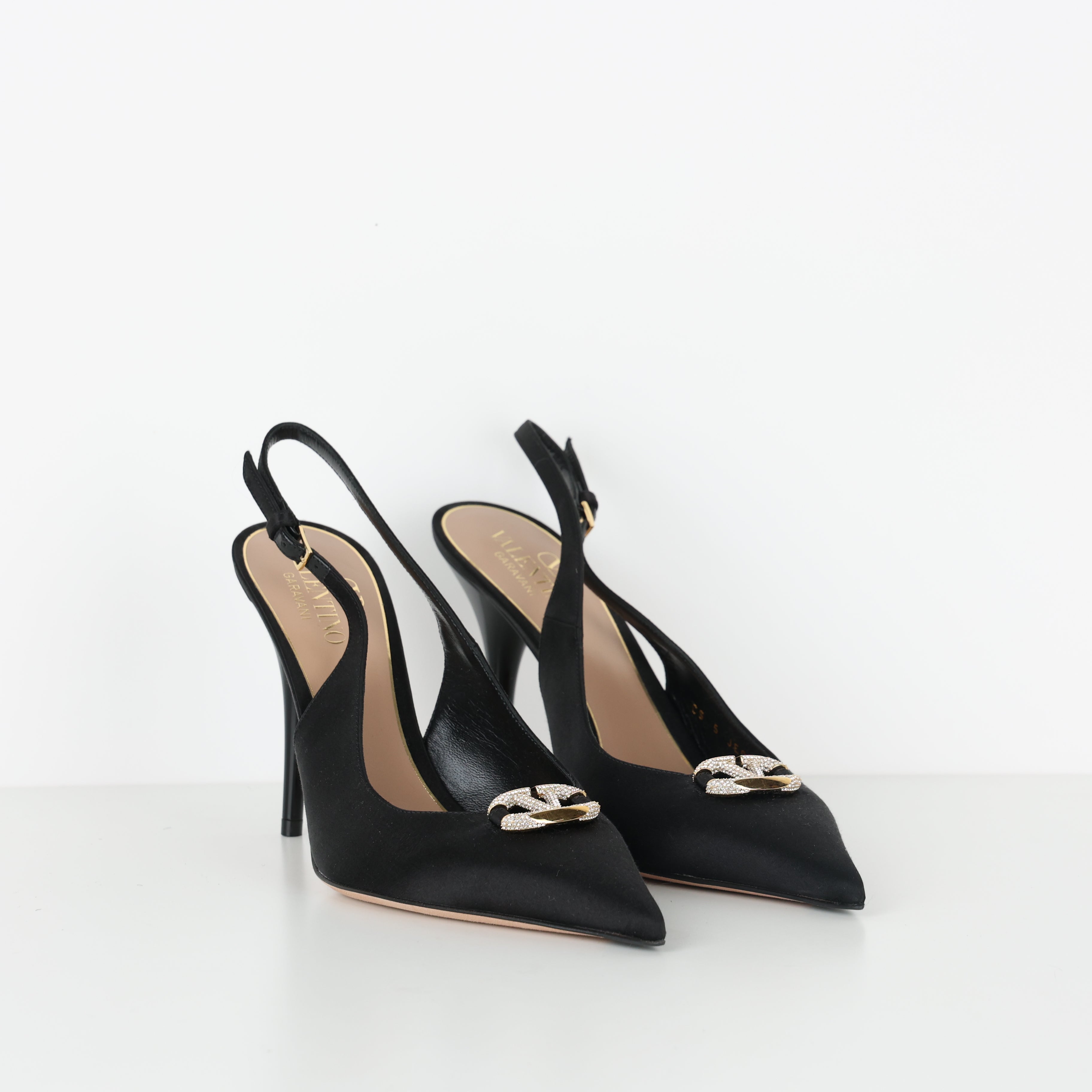 Heels , Shoe Size 39