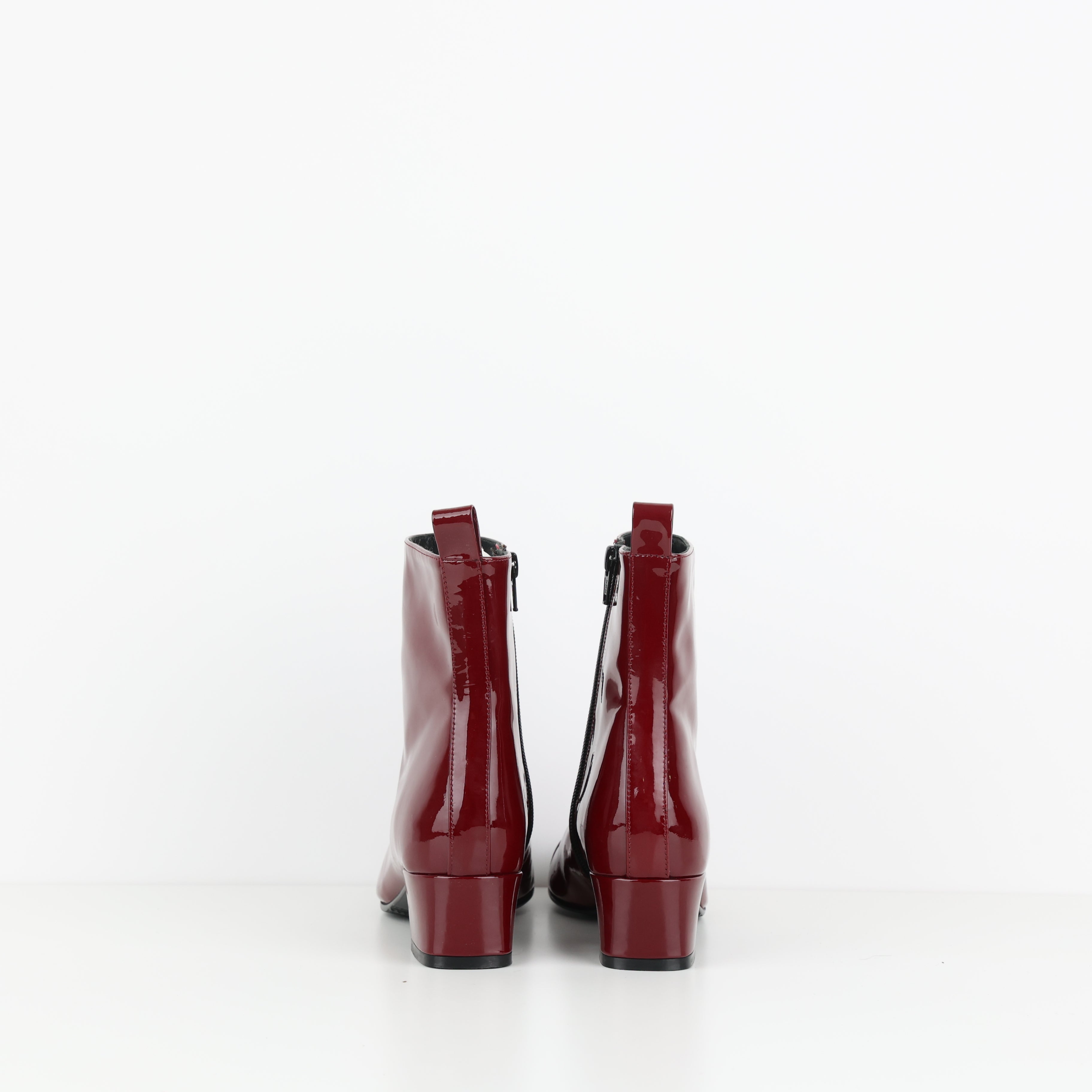Boots , Shoe Size 37