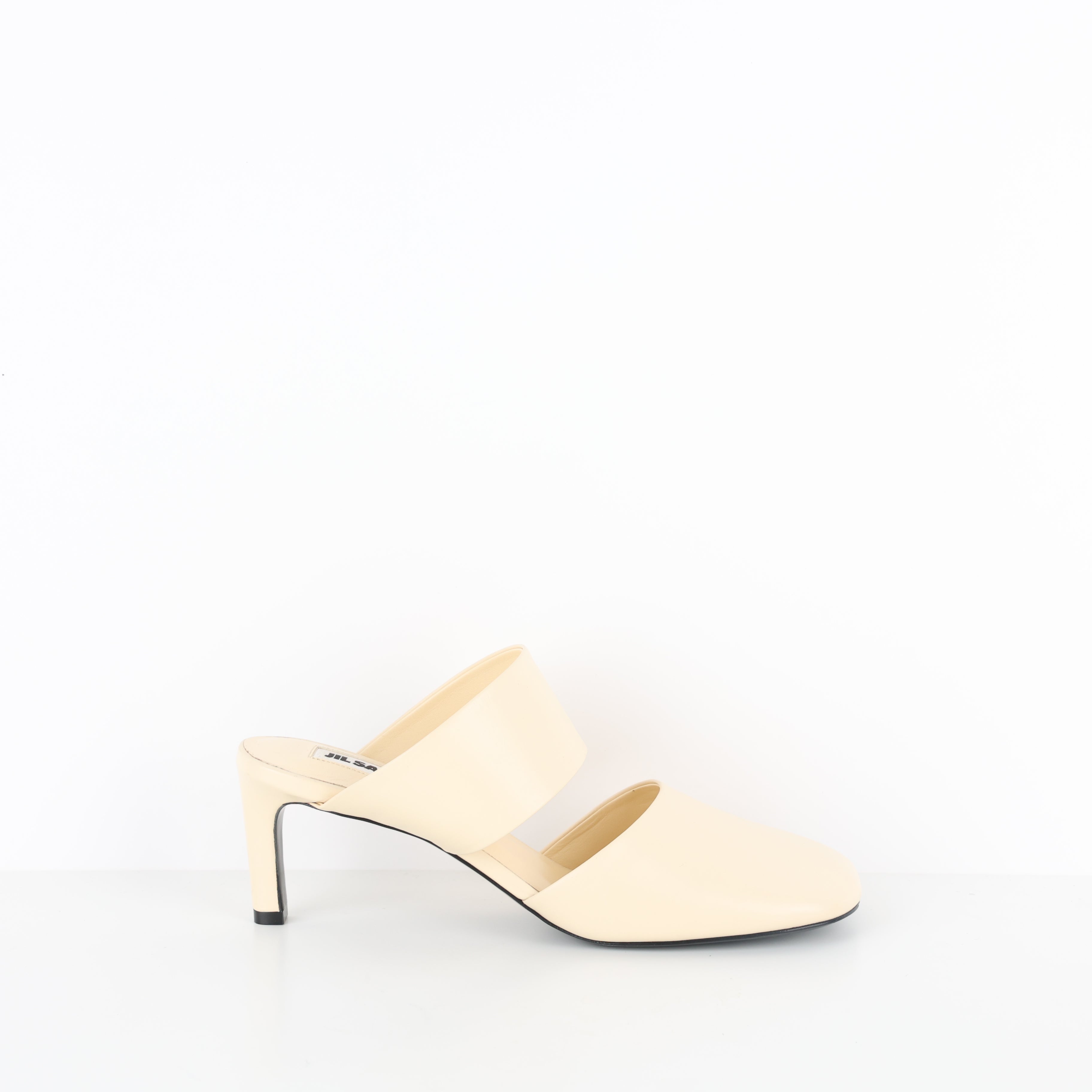 Heels , Shoe Size 38