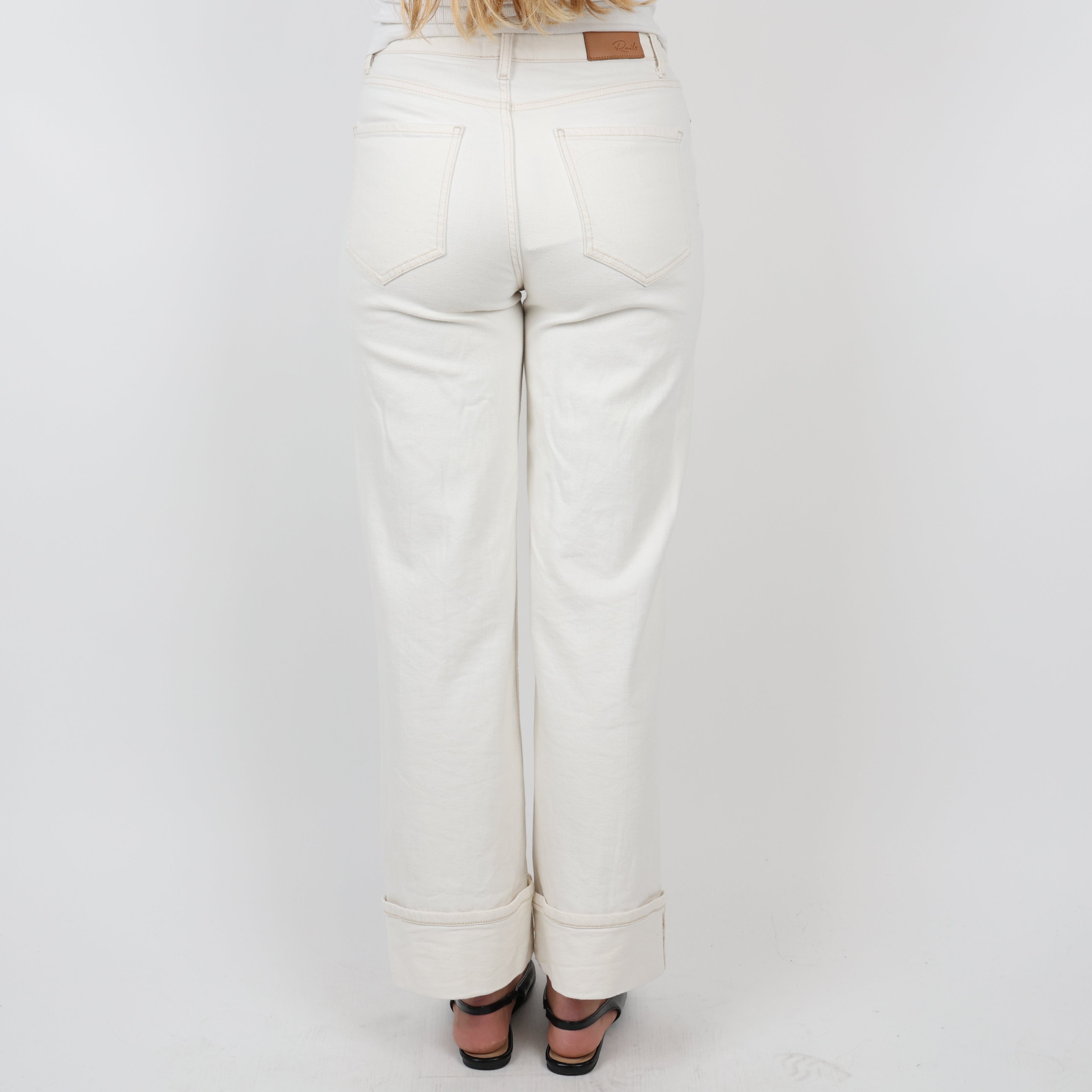 Jeans, Waist 28