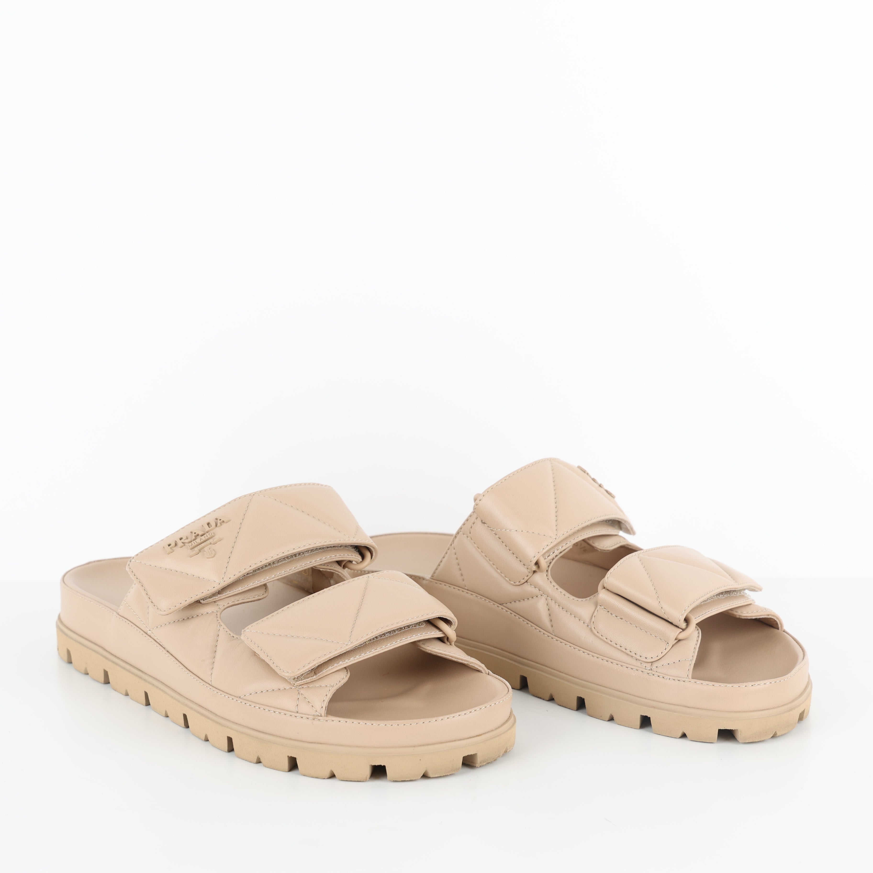 Flats , Shoe Size 37