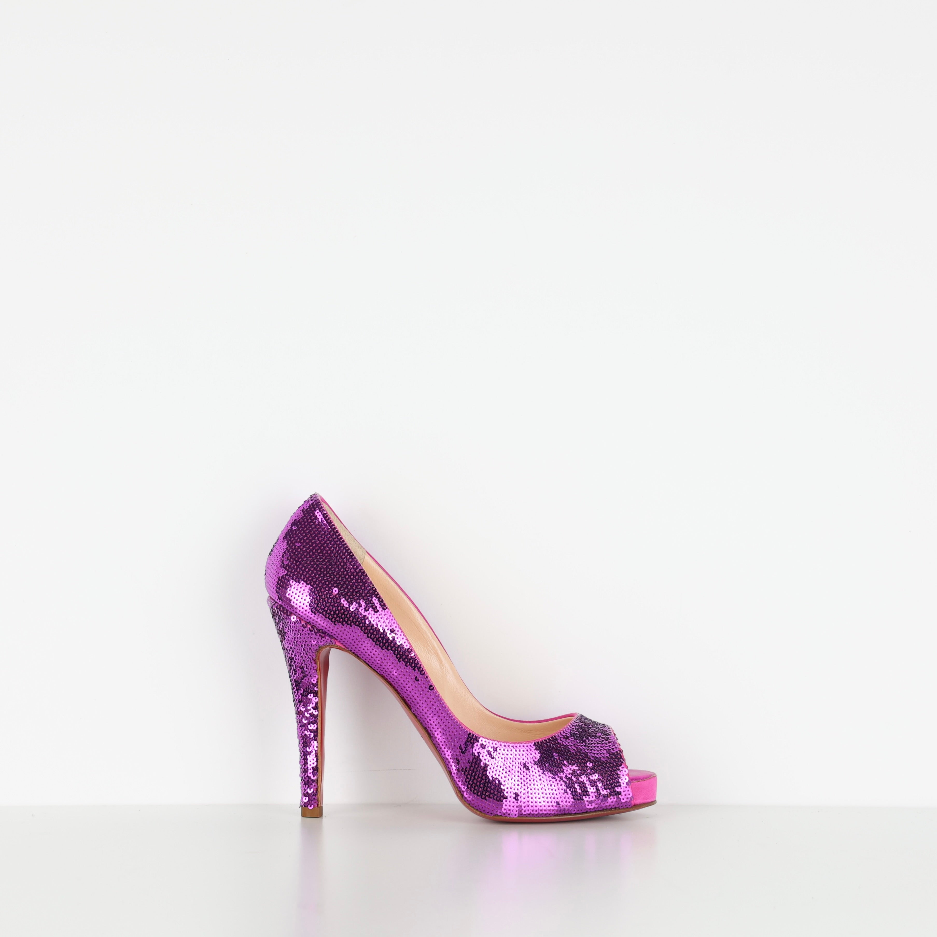 Heels , Shoe Size 38.5