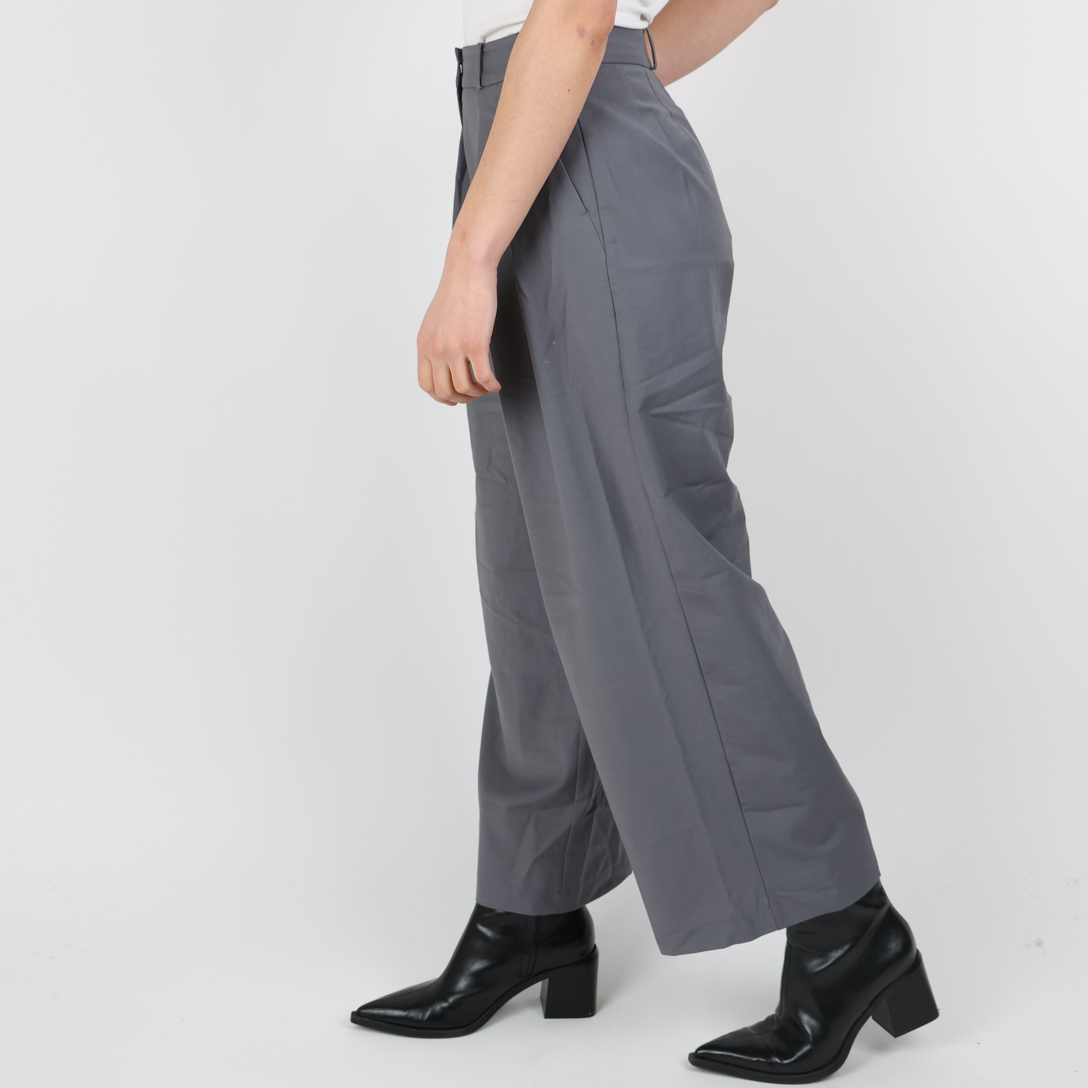 Trousers, UK Size 6