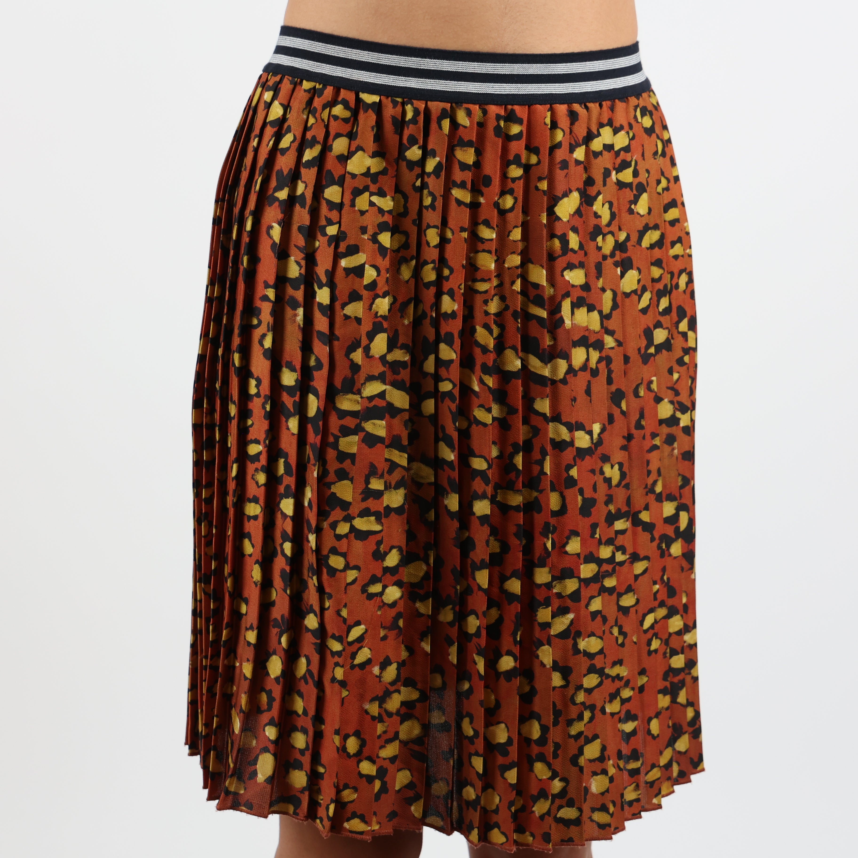 Skirt, UK Size 8