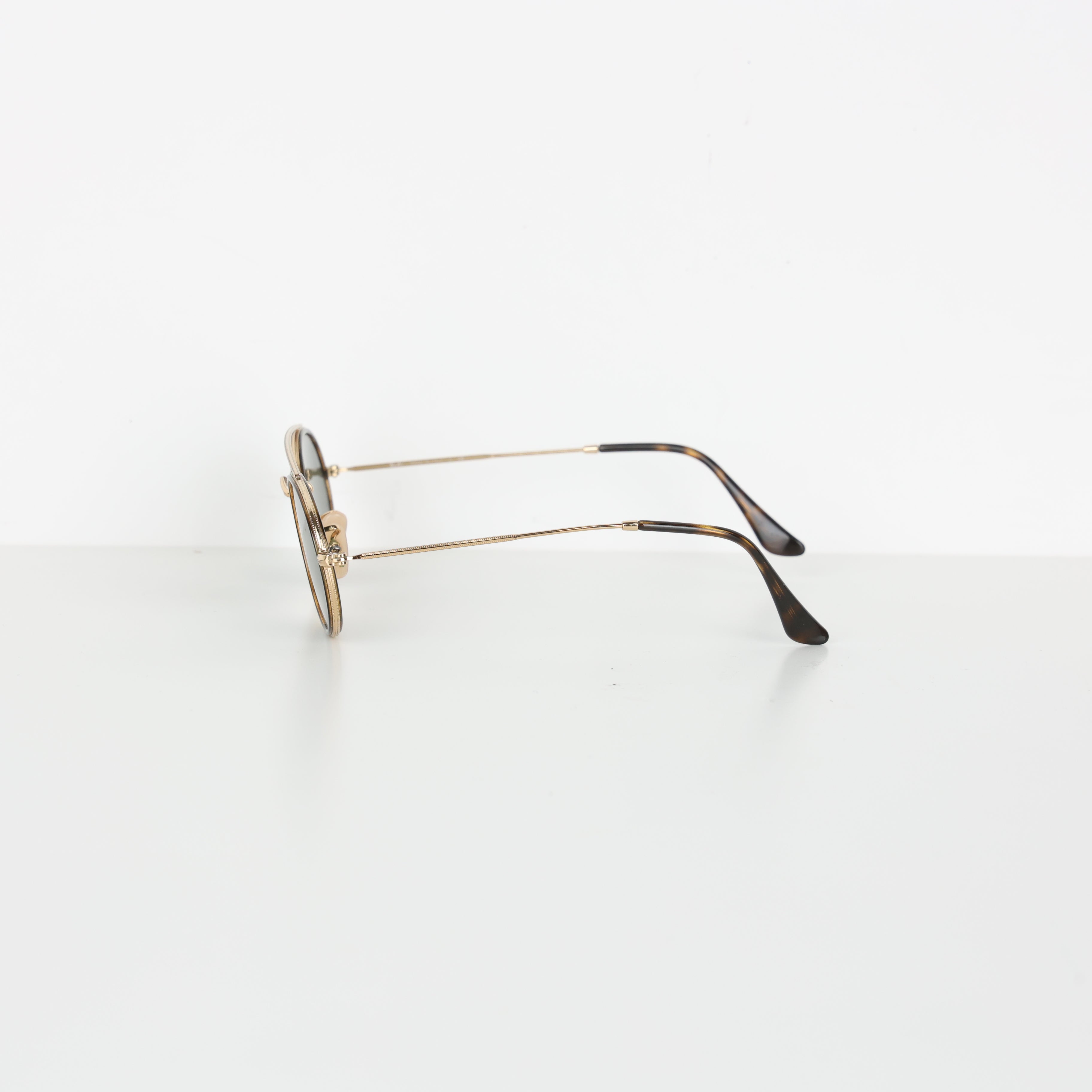 Sunglasses, UK Size One Size