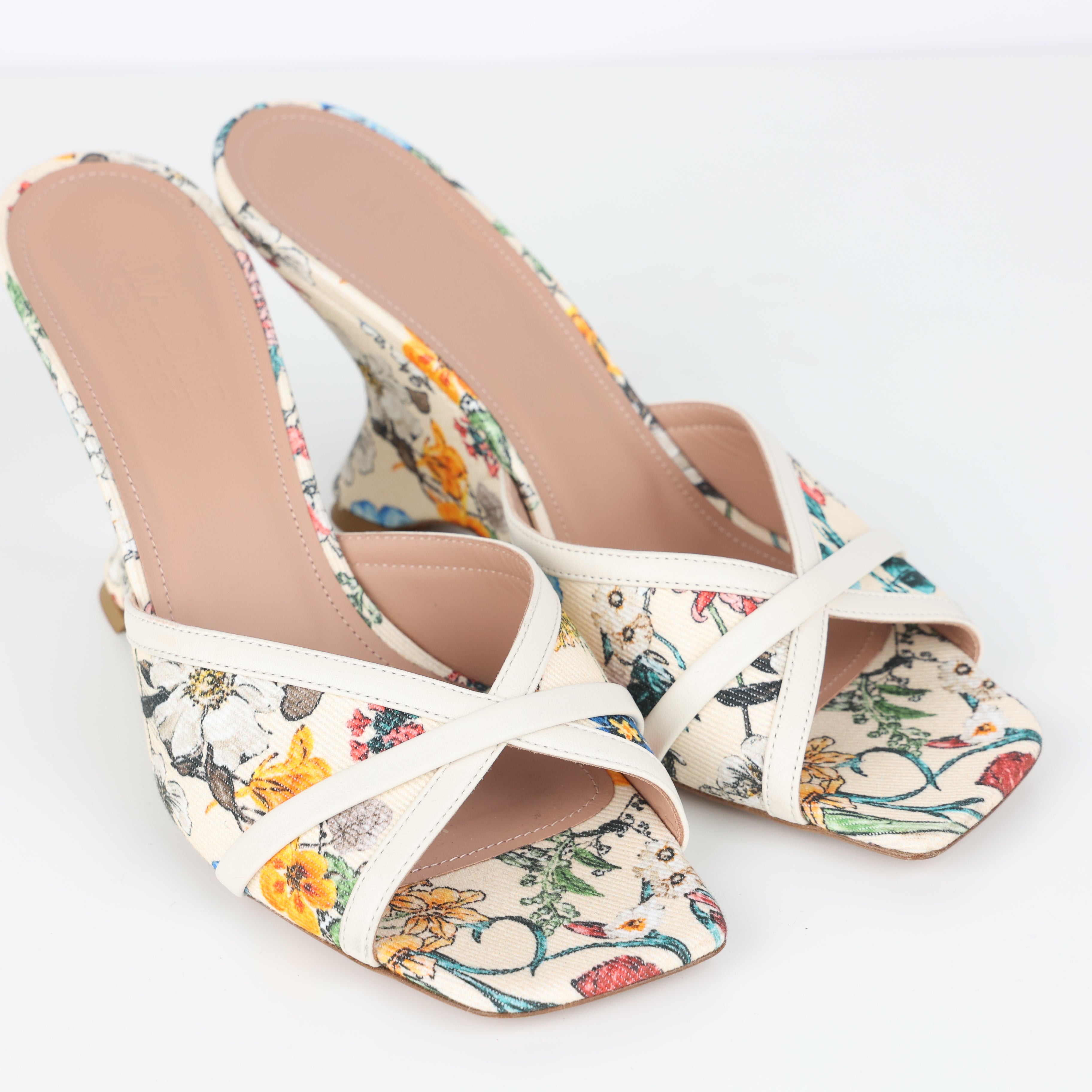 Heels , Shoe Size 39