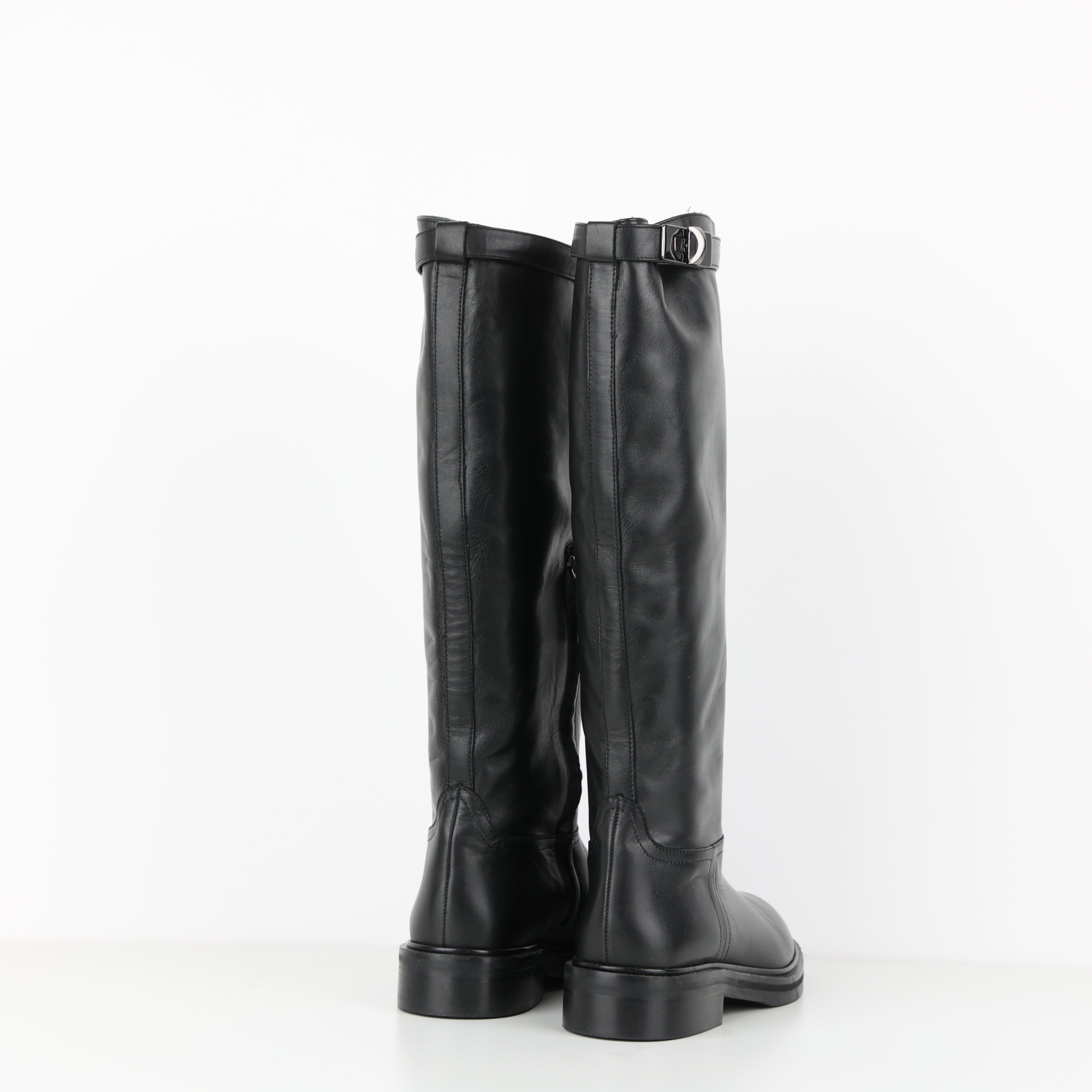 Boots , Shoe Size 38
