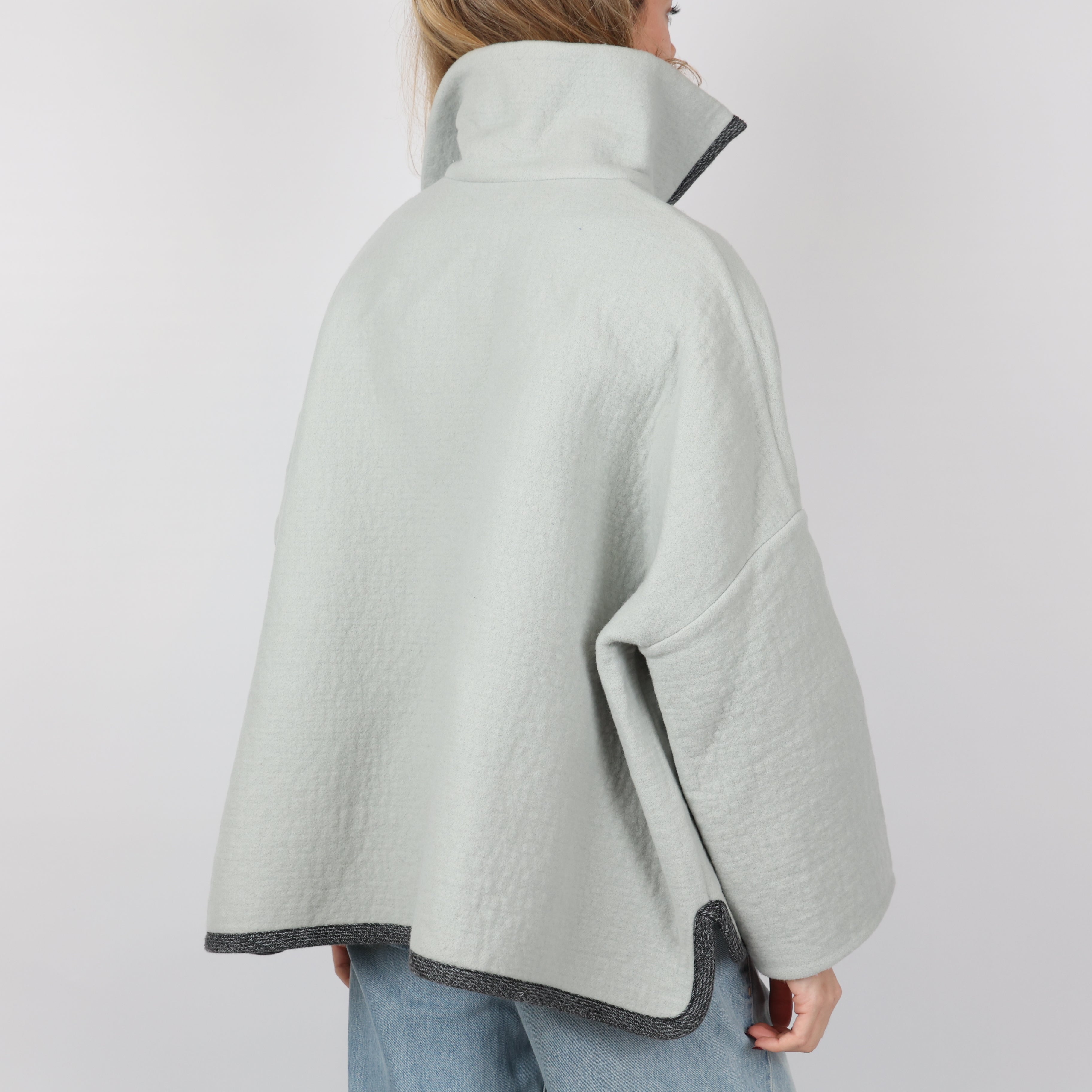 Sweatshirt, UK Size 8