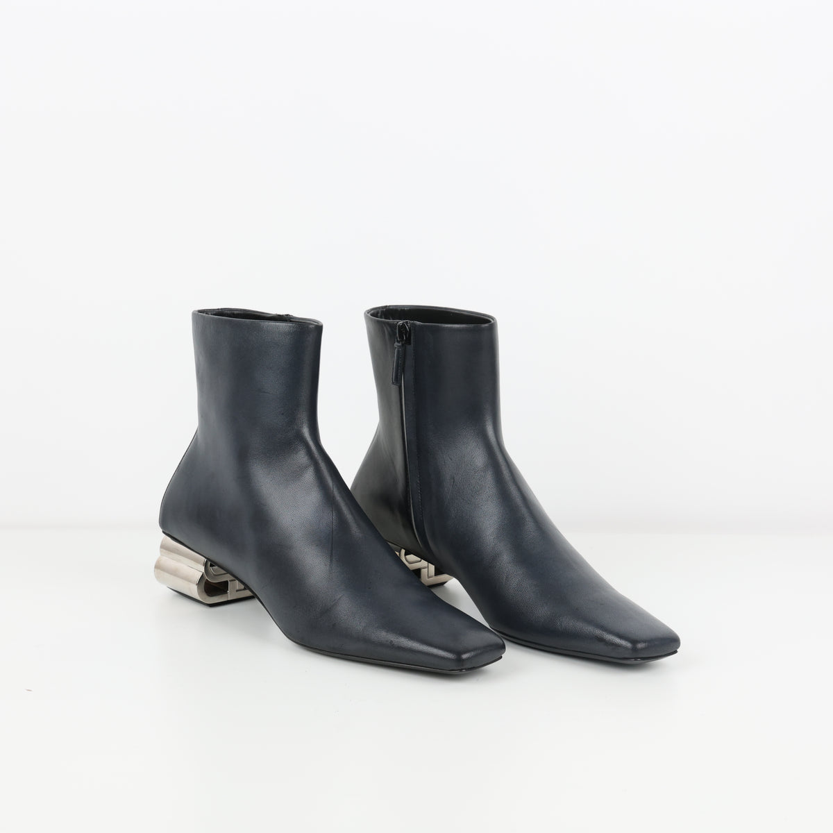 Boots , Shoe Size 38