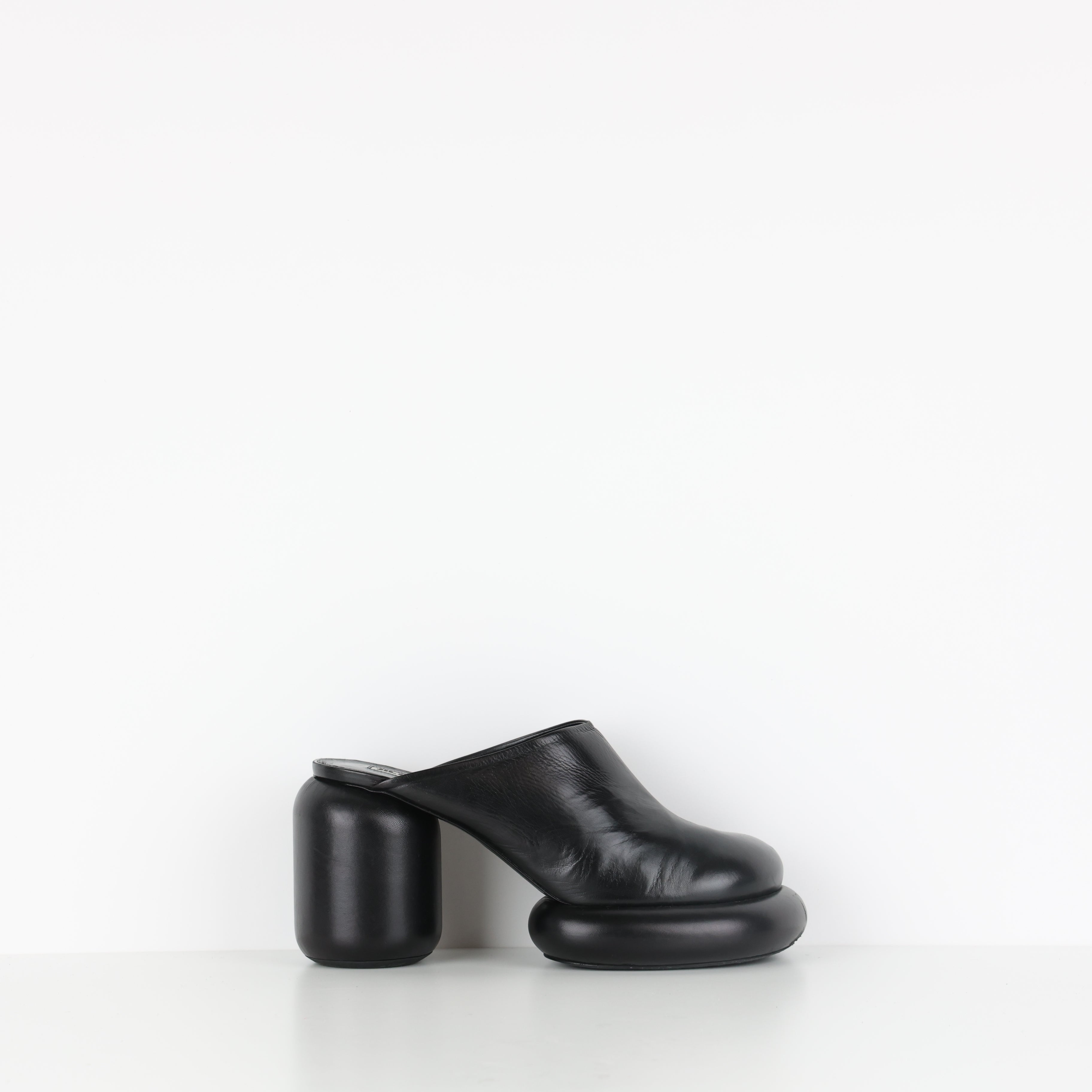 Heels , Shoe Size 40