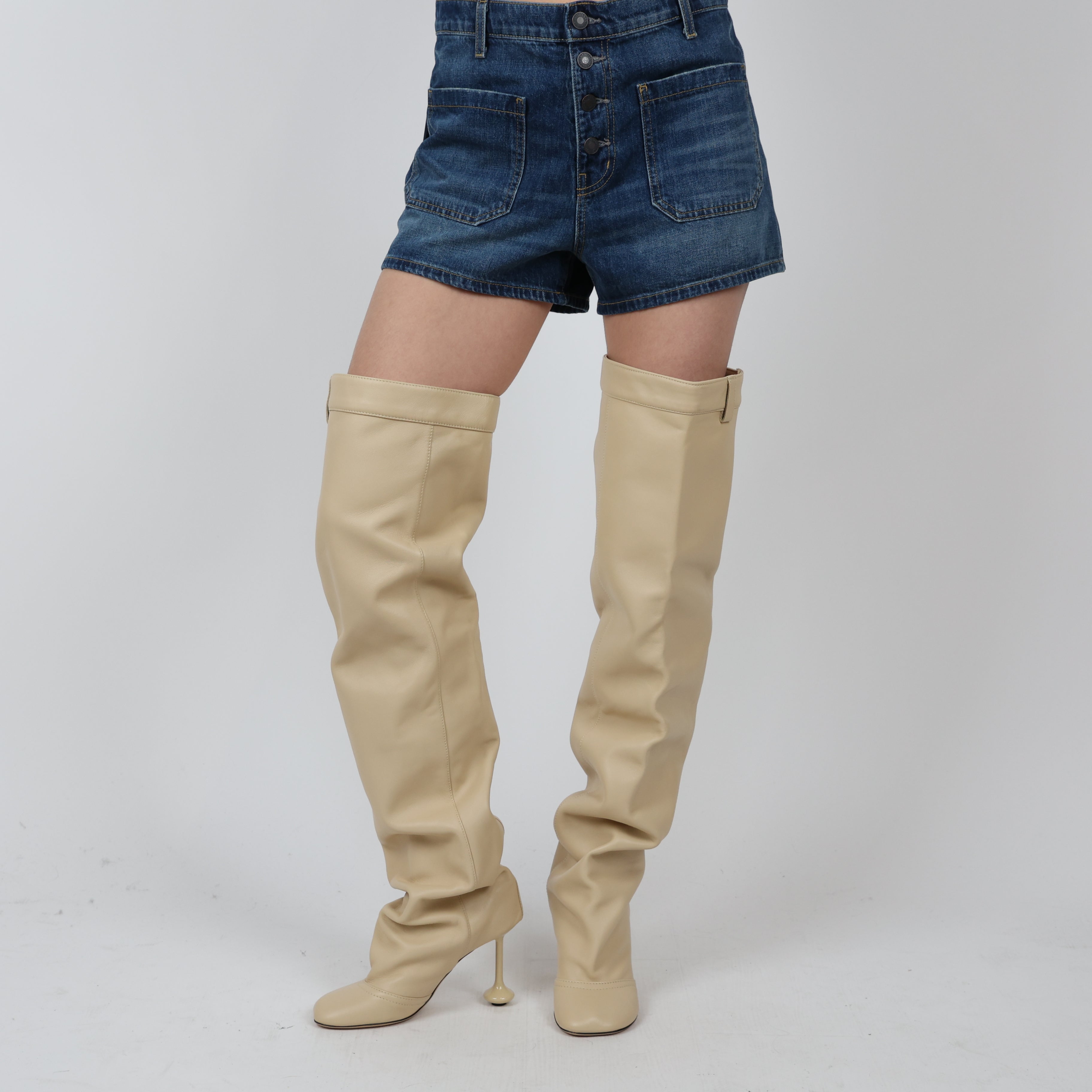 Boots , Shoe Size 39