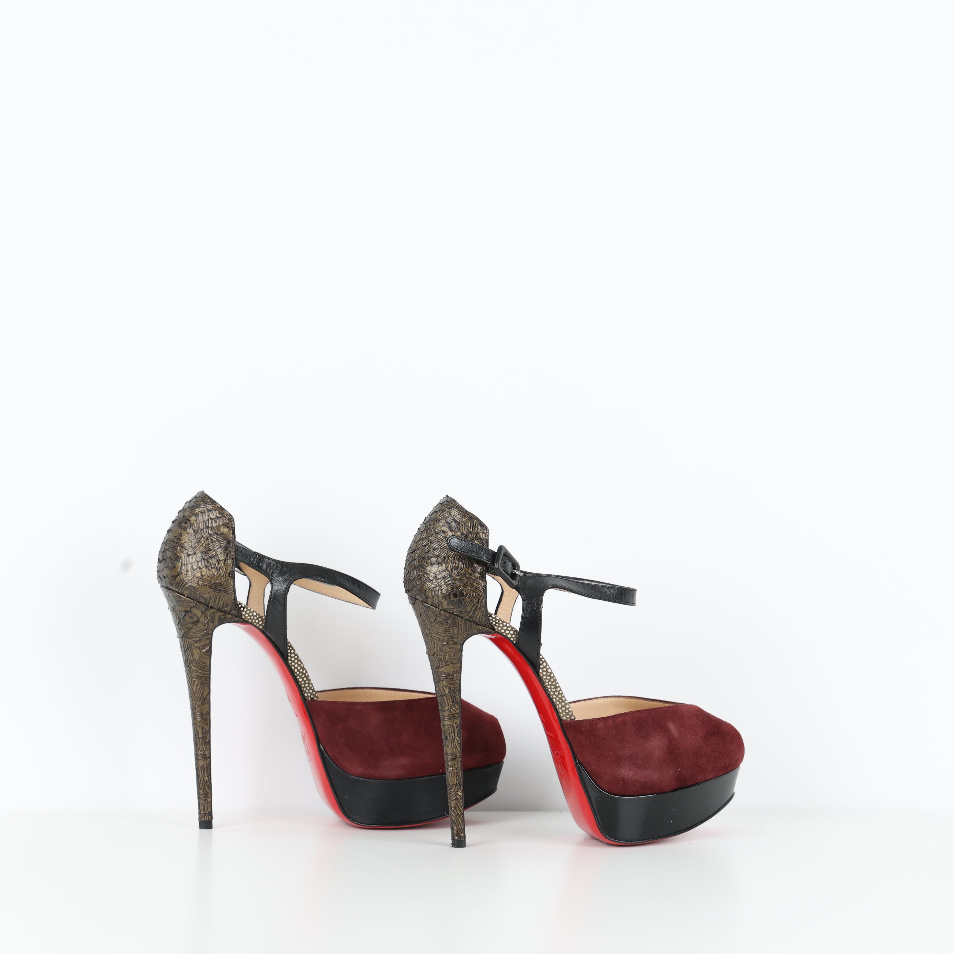 Heels , Shoe Size 39.5