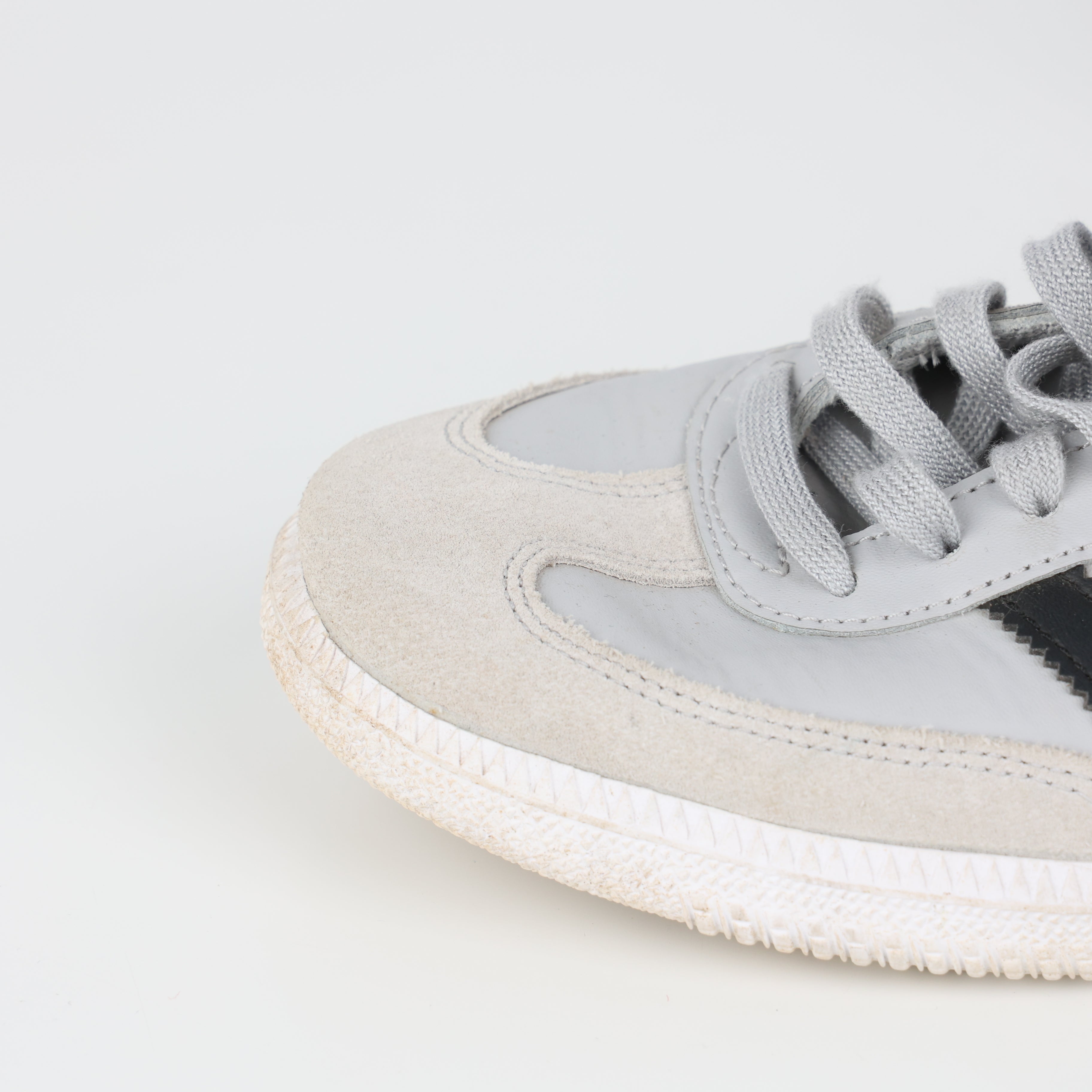 Trainers , Shoe Size 38
