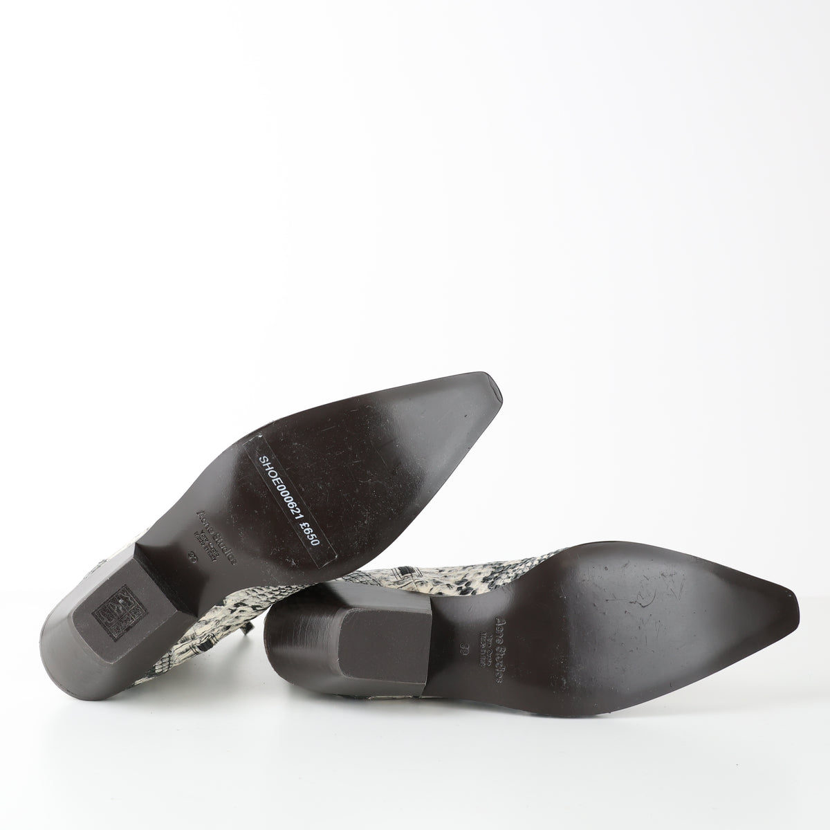 Boots , Shoe Size 39