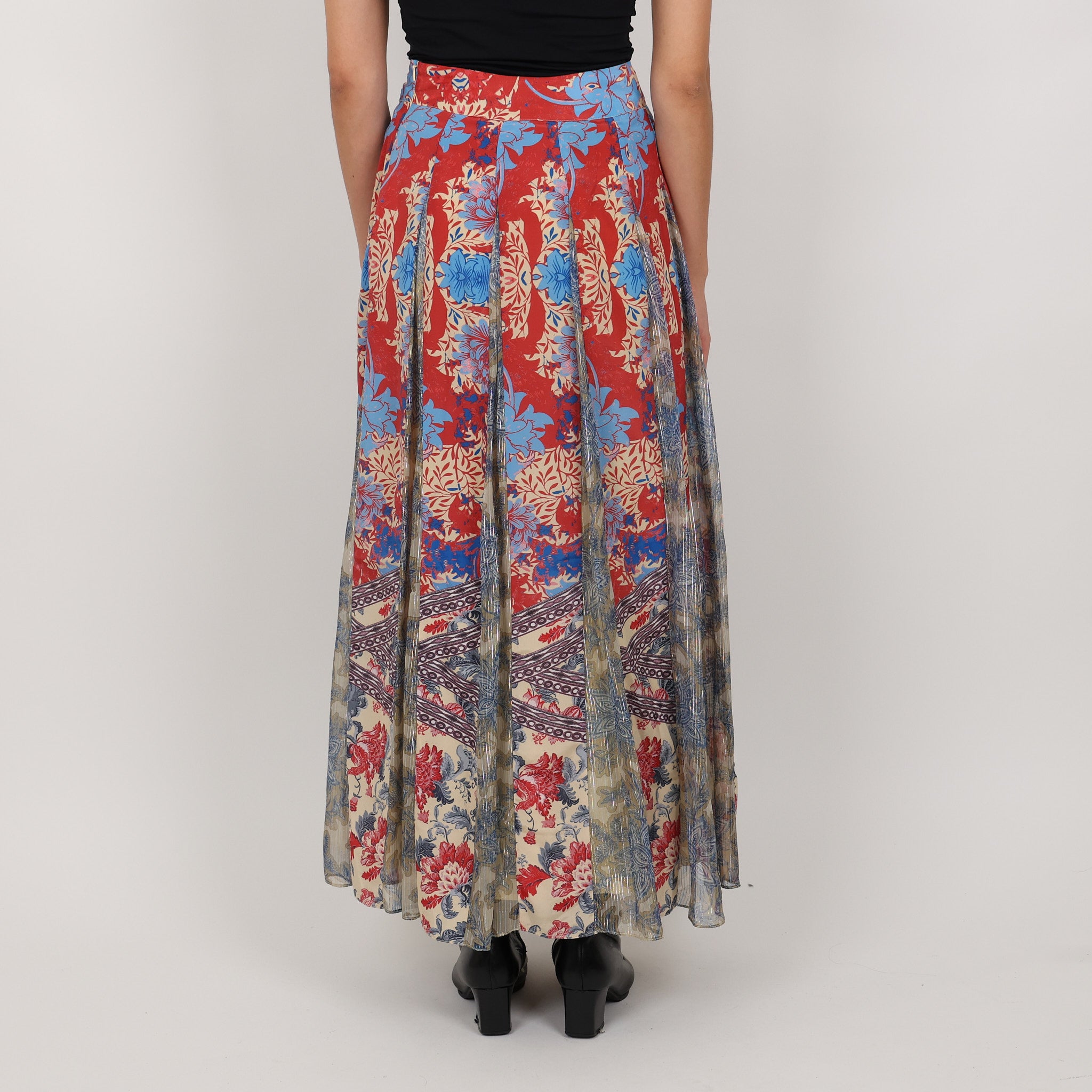 Skirt, UK Size 6