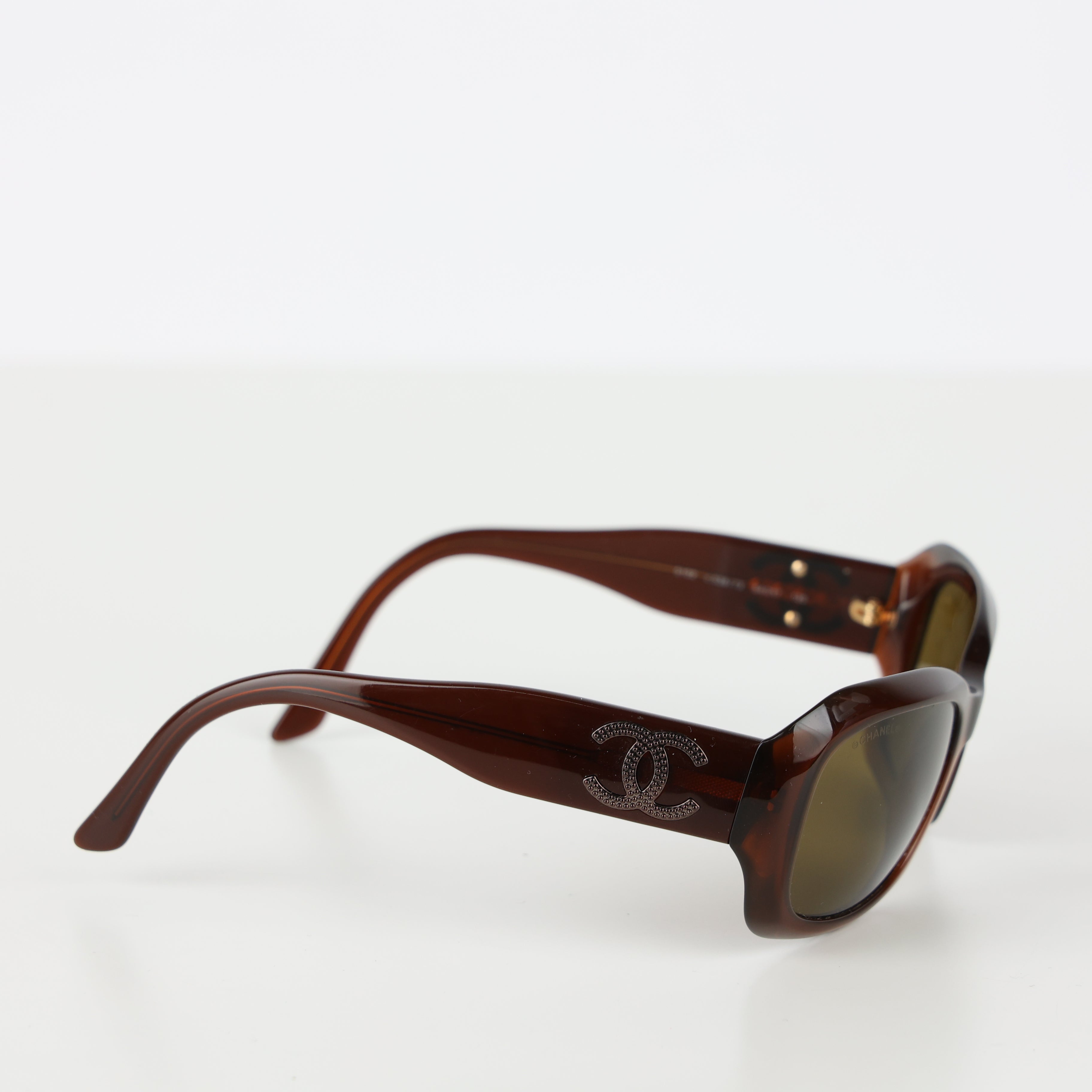 Sunglasses, UK Size One Size