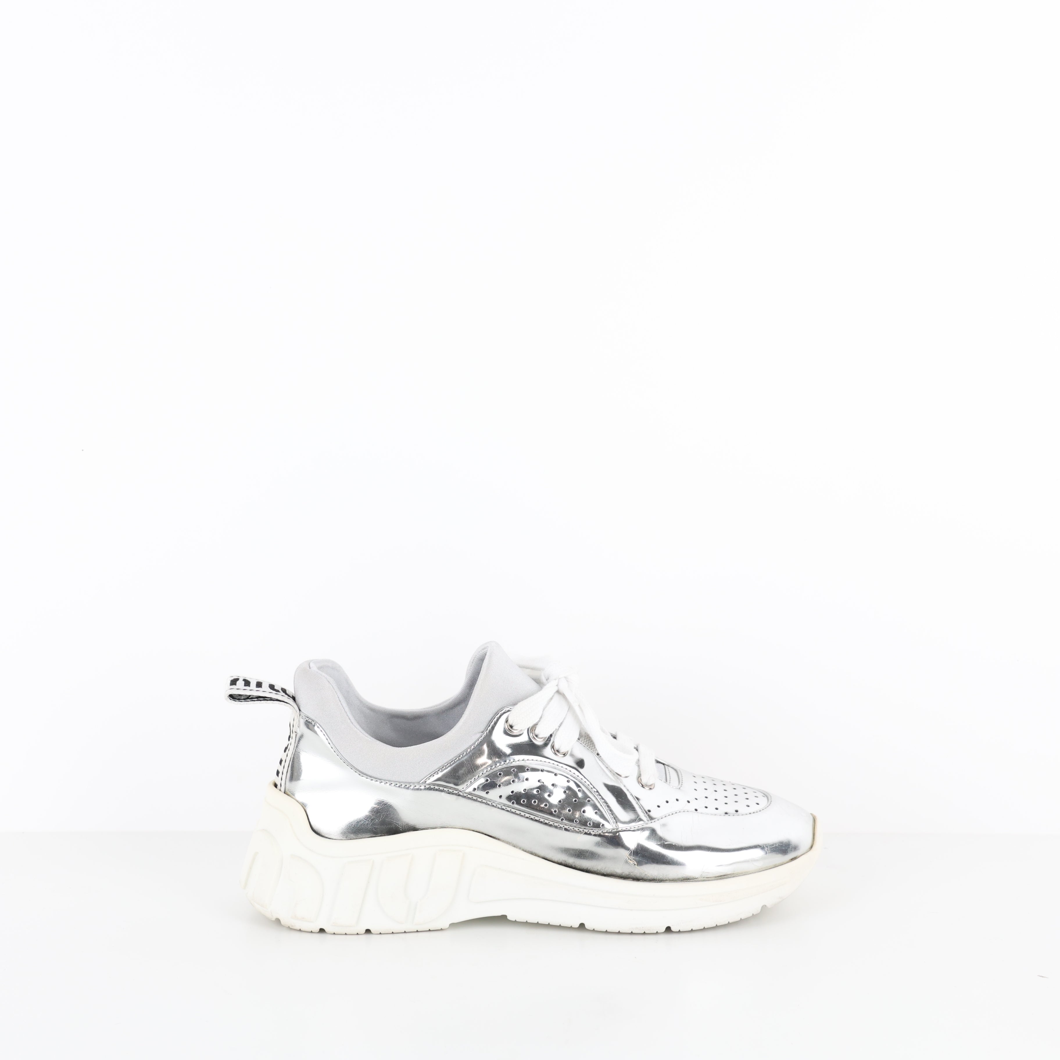 Trainers , Shoe Size 39