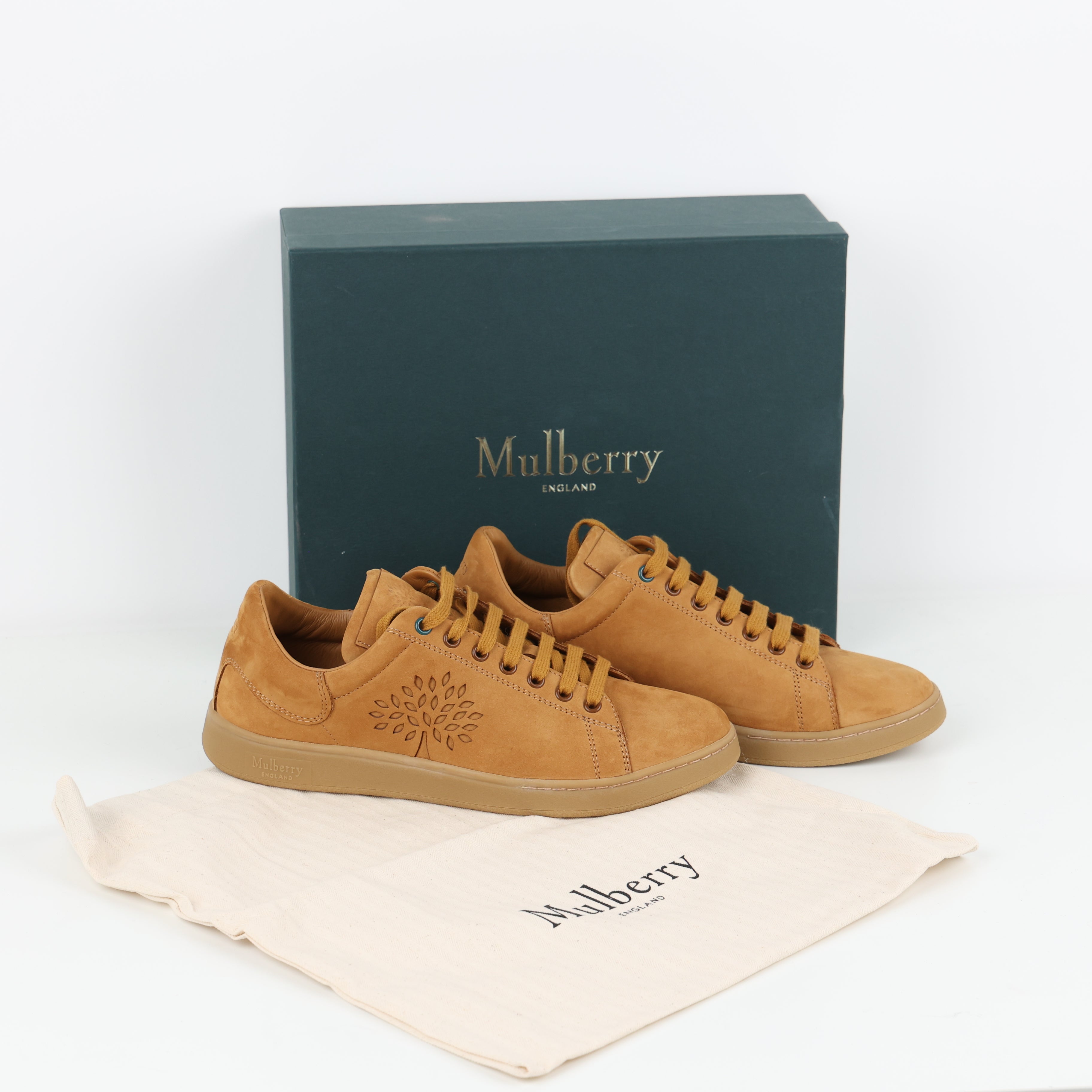 Trainers , Shoe Size 40