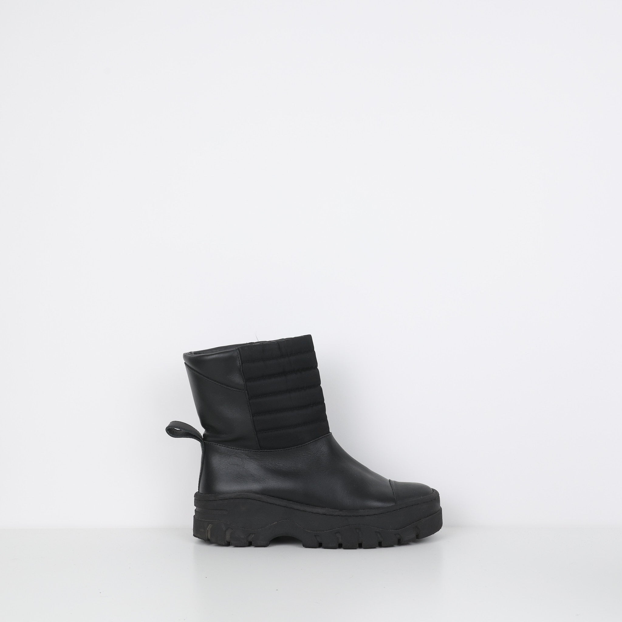 Boots, Shoe Size 38