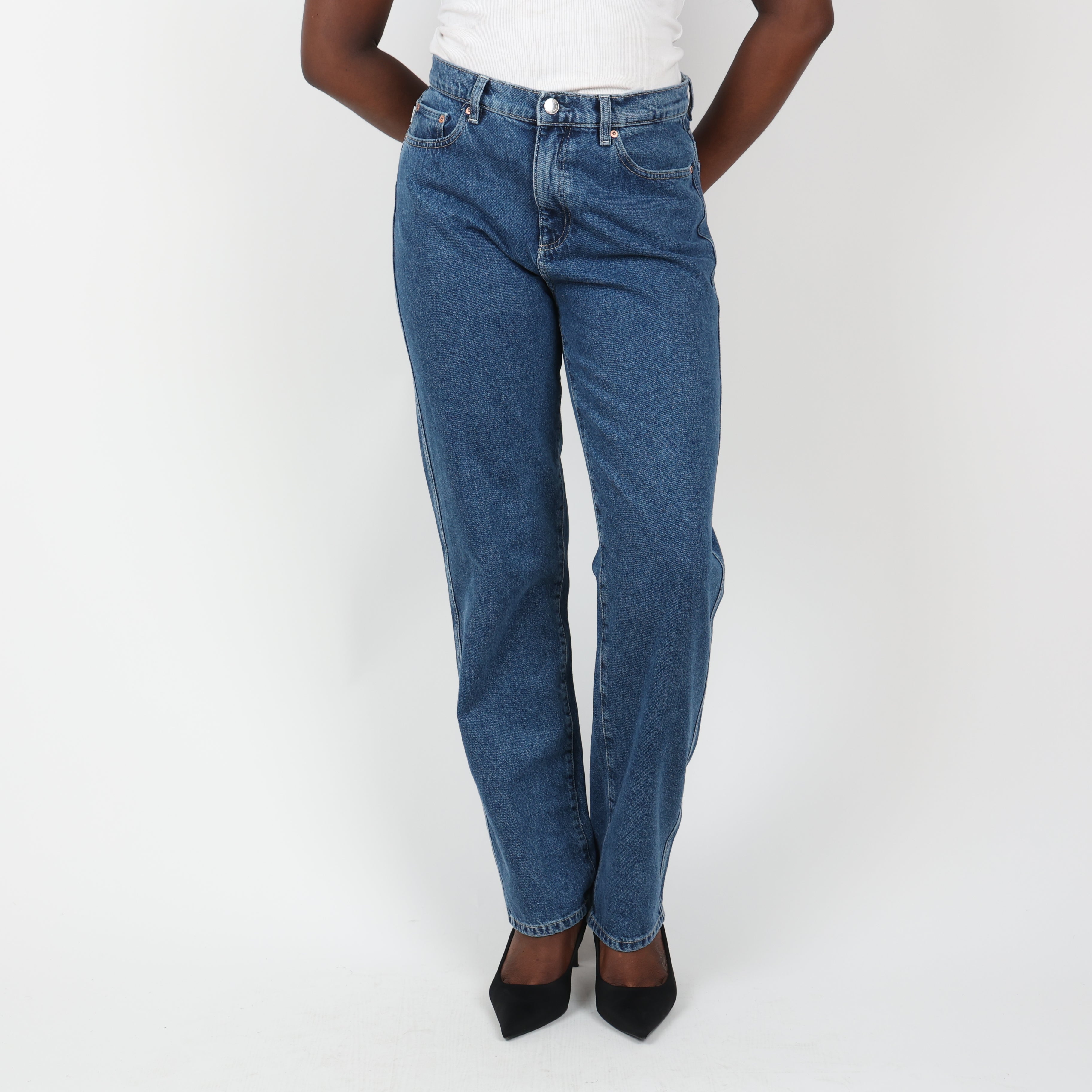 Jeans, Waist 28