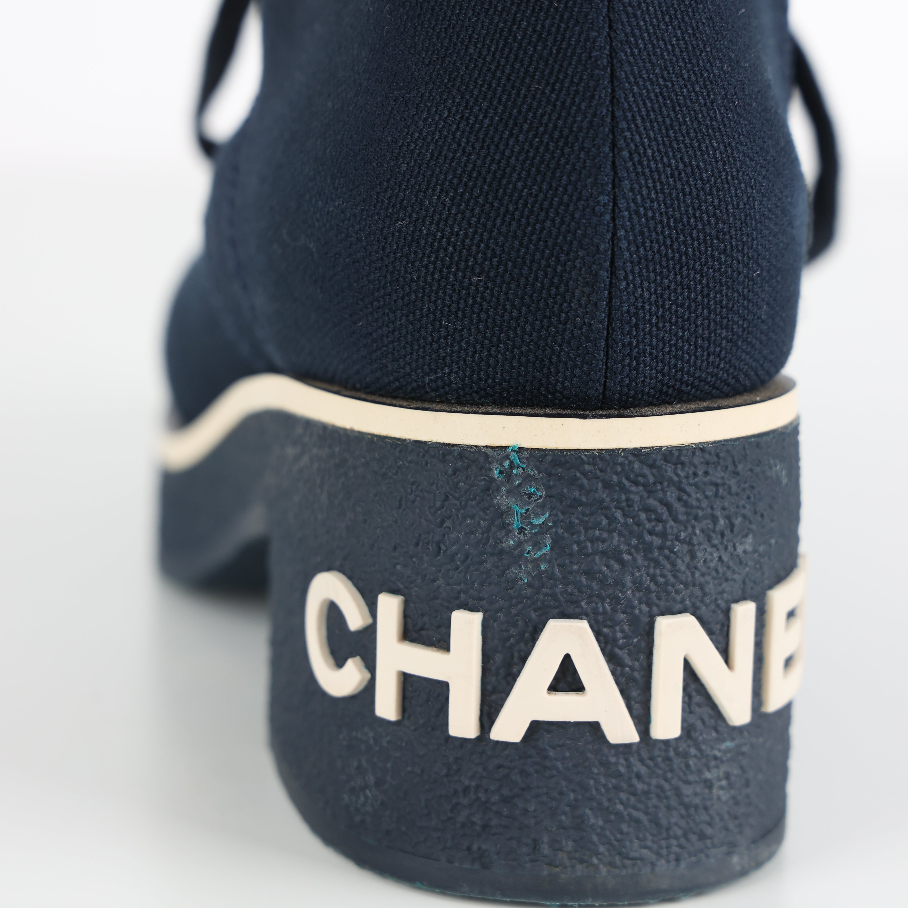 Boots , Shoe Size 37